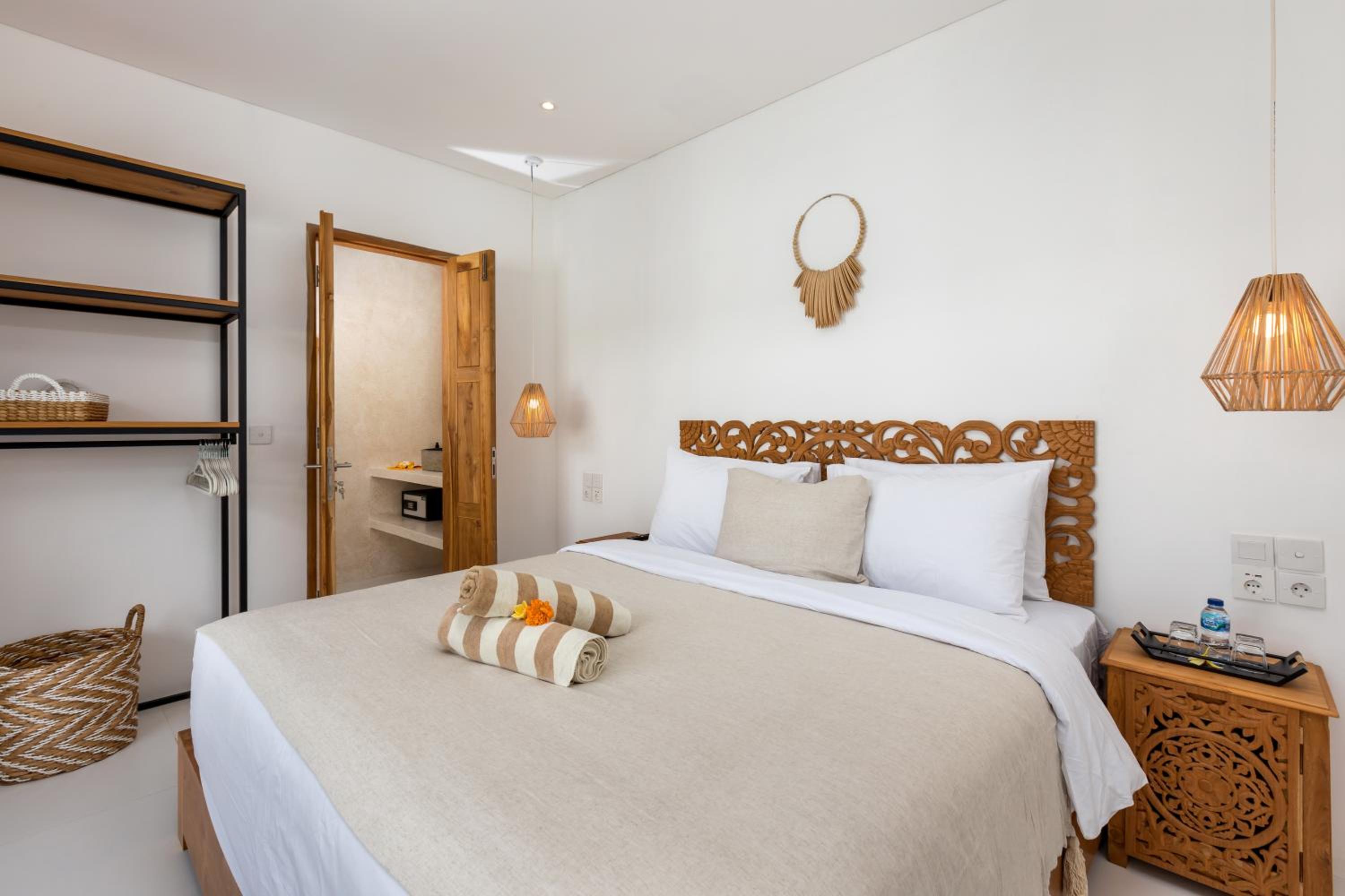 Double Room with Pool View