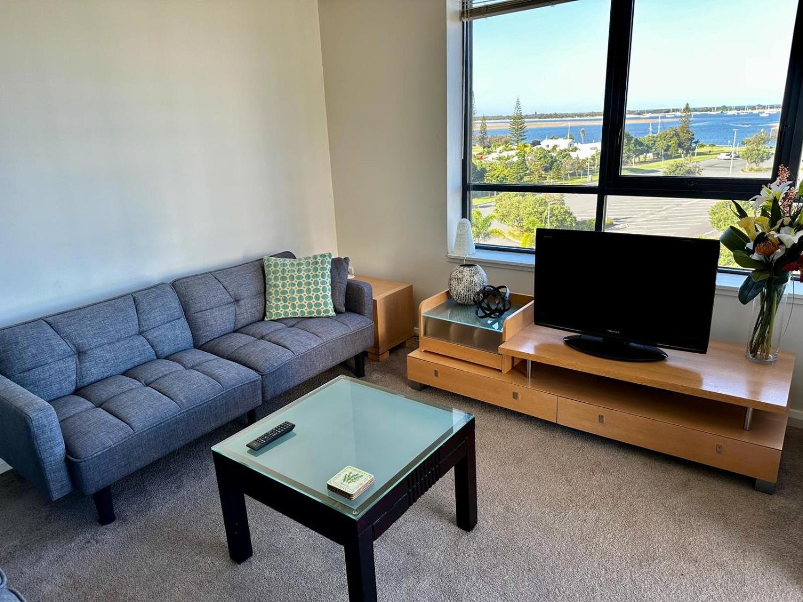 Two-Bedroom Apartment with Balcony and Sea View