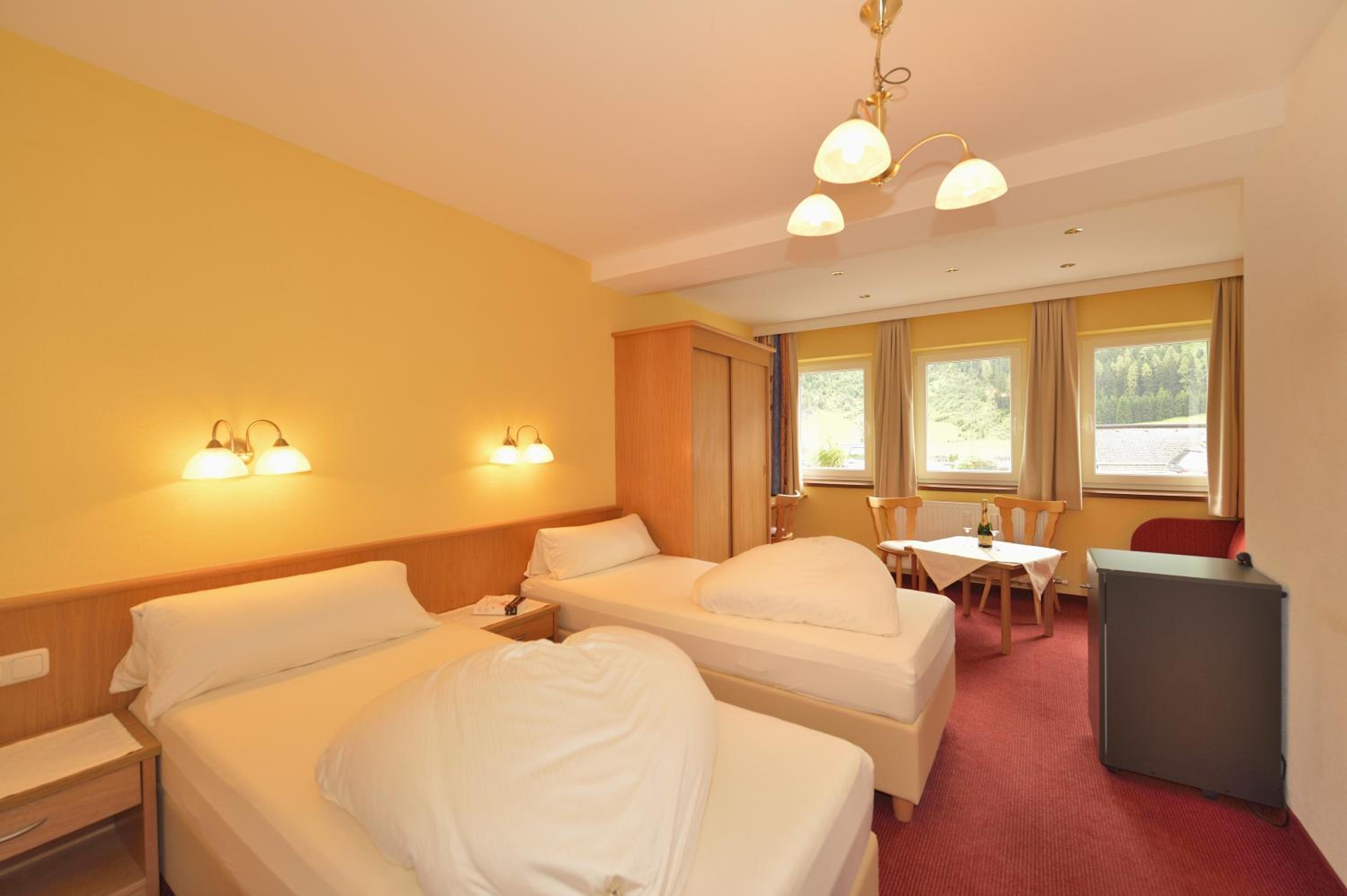 Triple Room photo 2