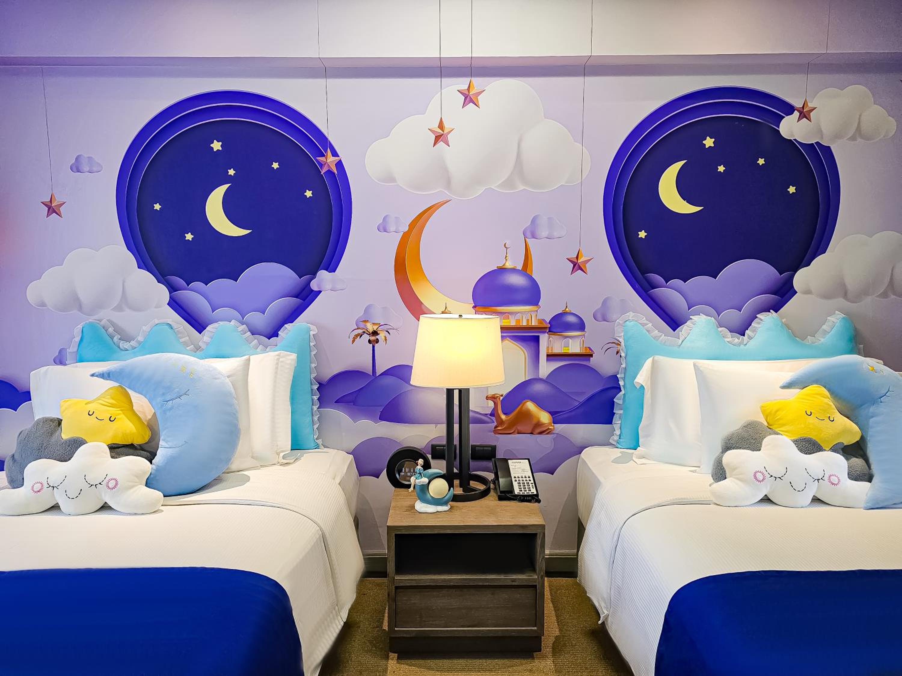 Garden View Family Room