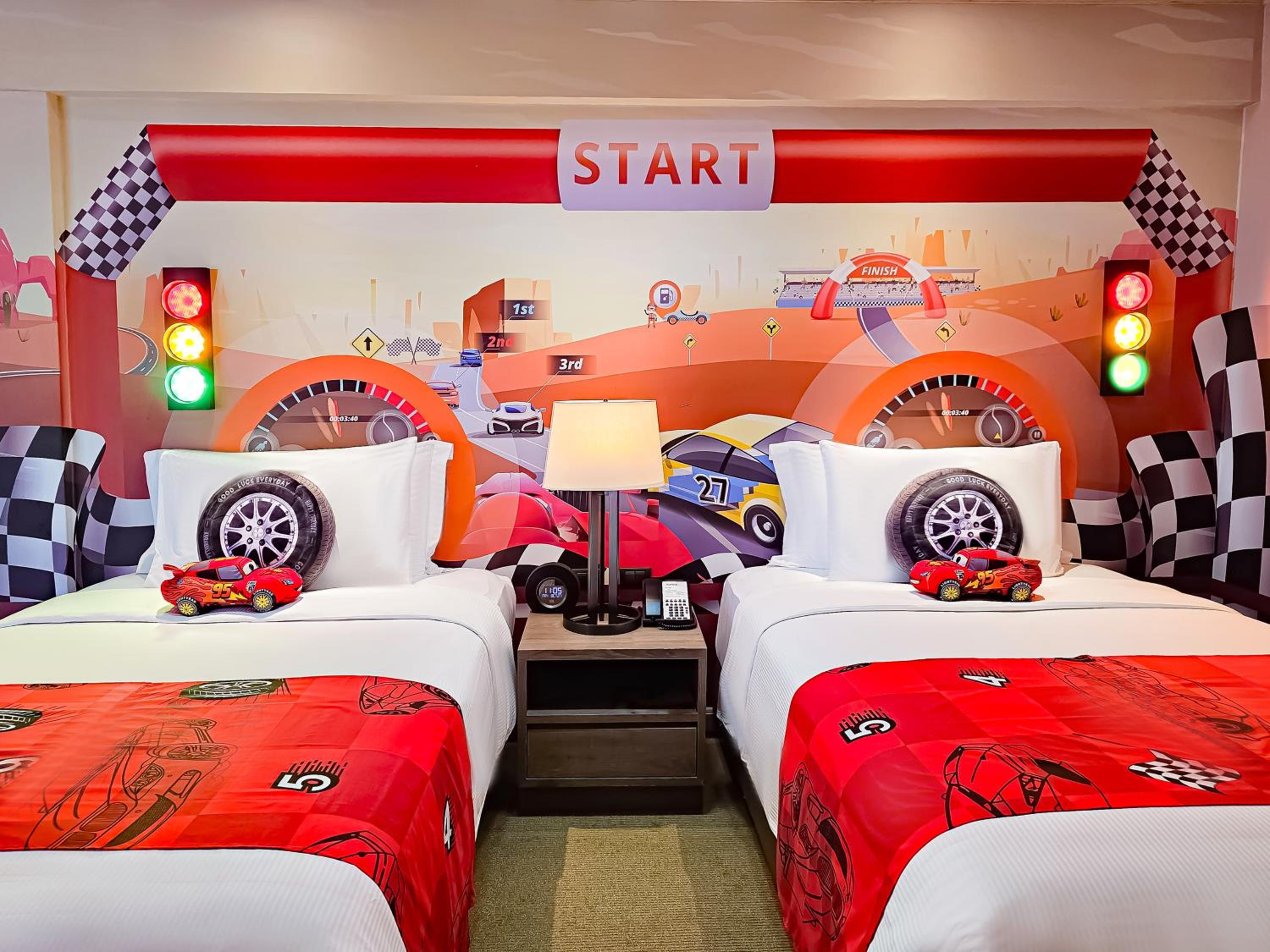 Garden View Family Room