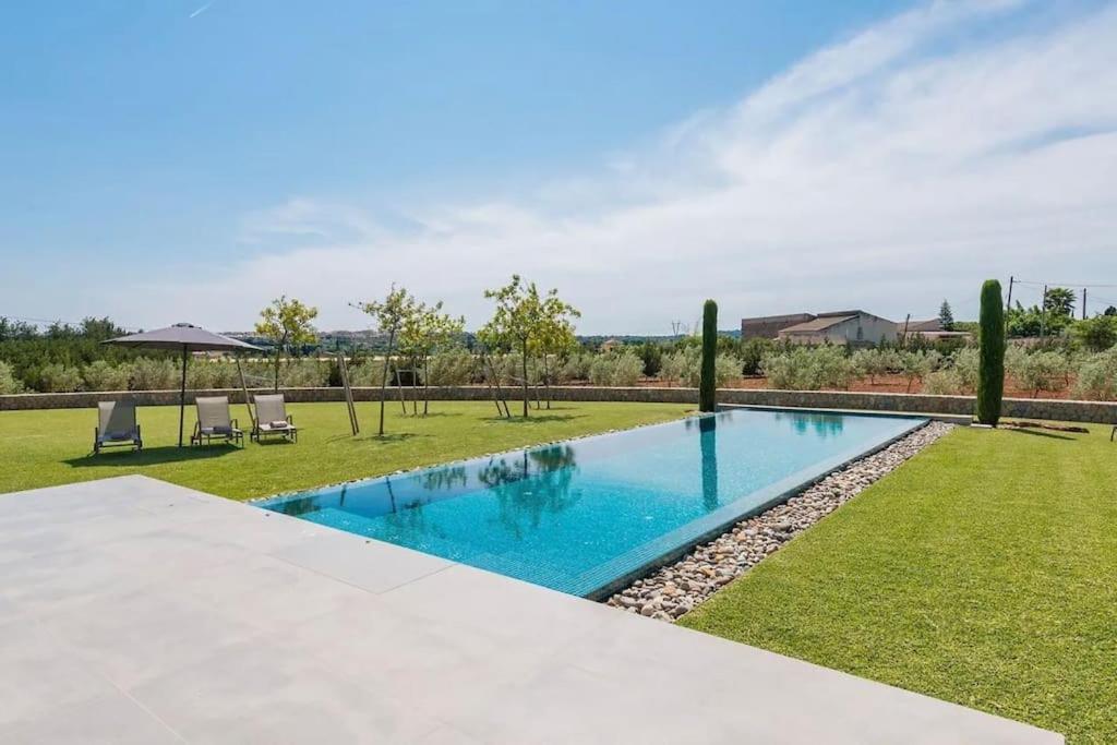 Villa photo 3