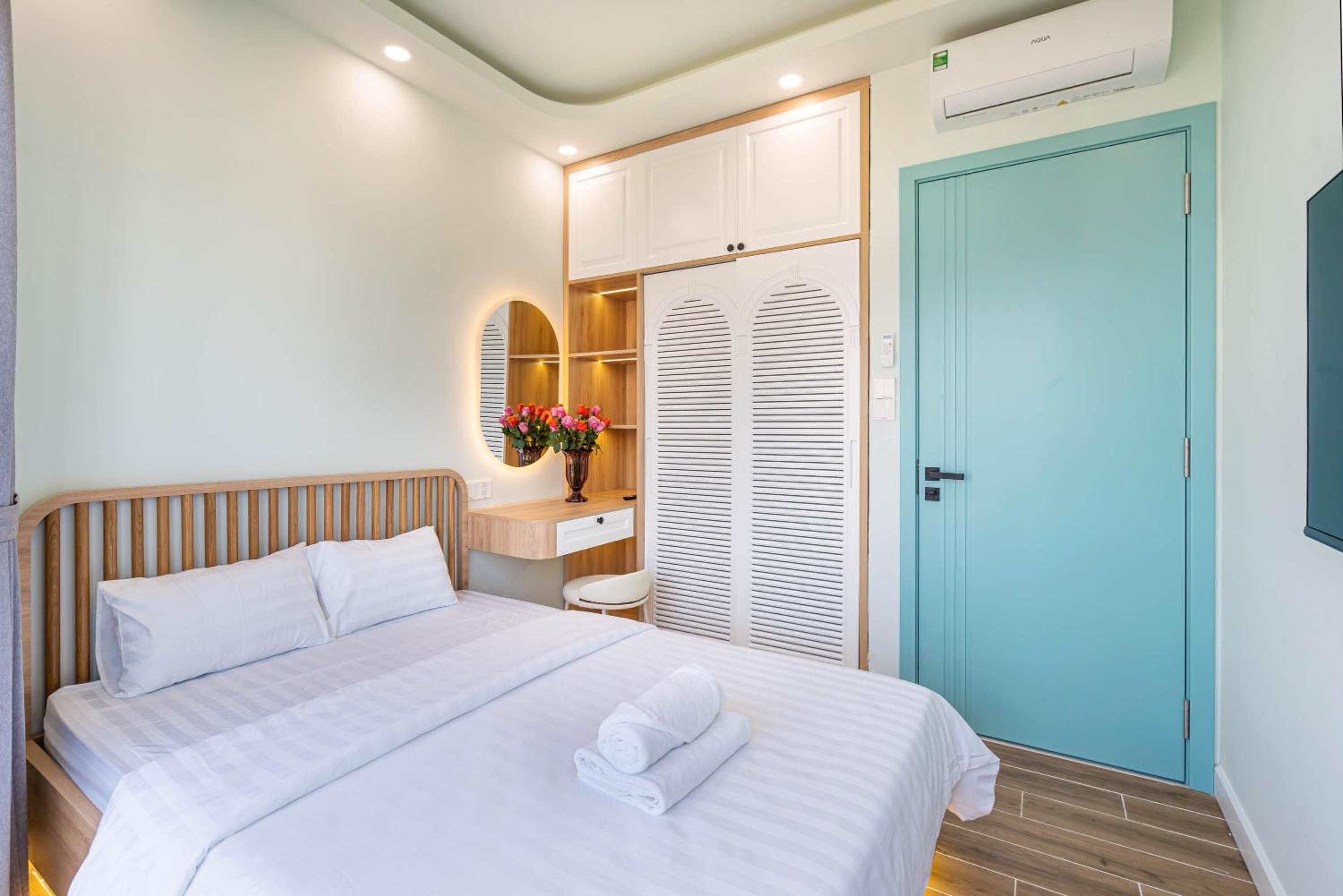 Three-Bedroom Villa photo 3