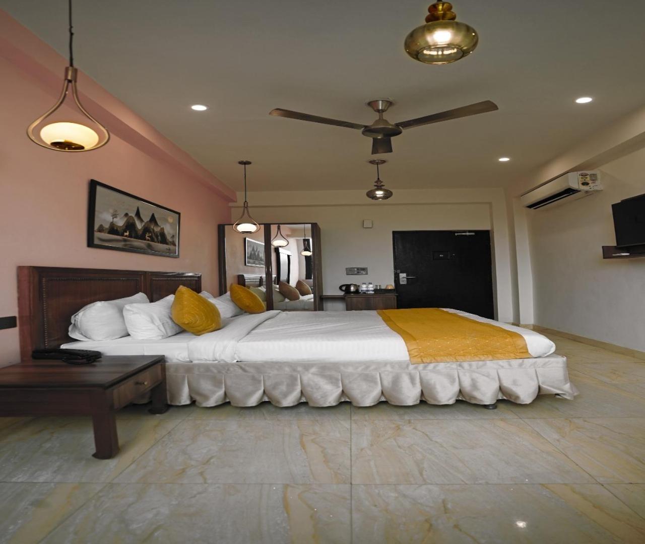 Superior Double Or Twin Room With City View