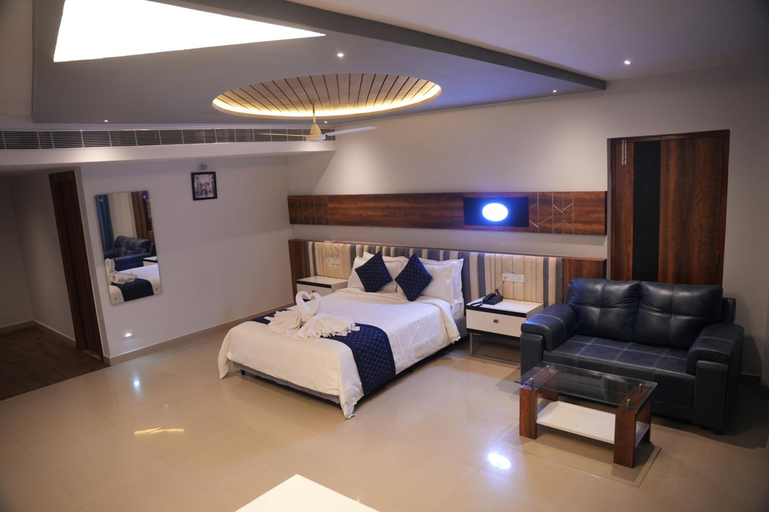 Deluxe Double Room - Photo 3