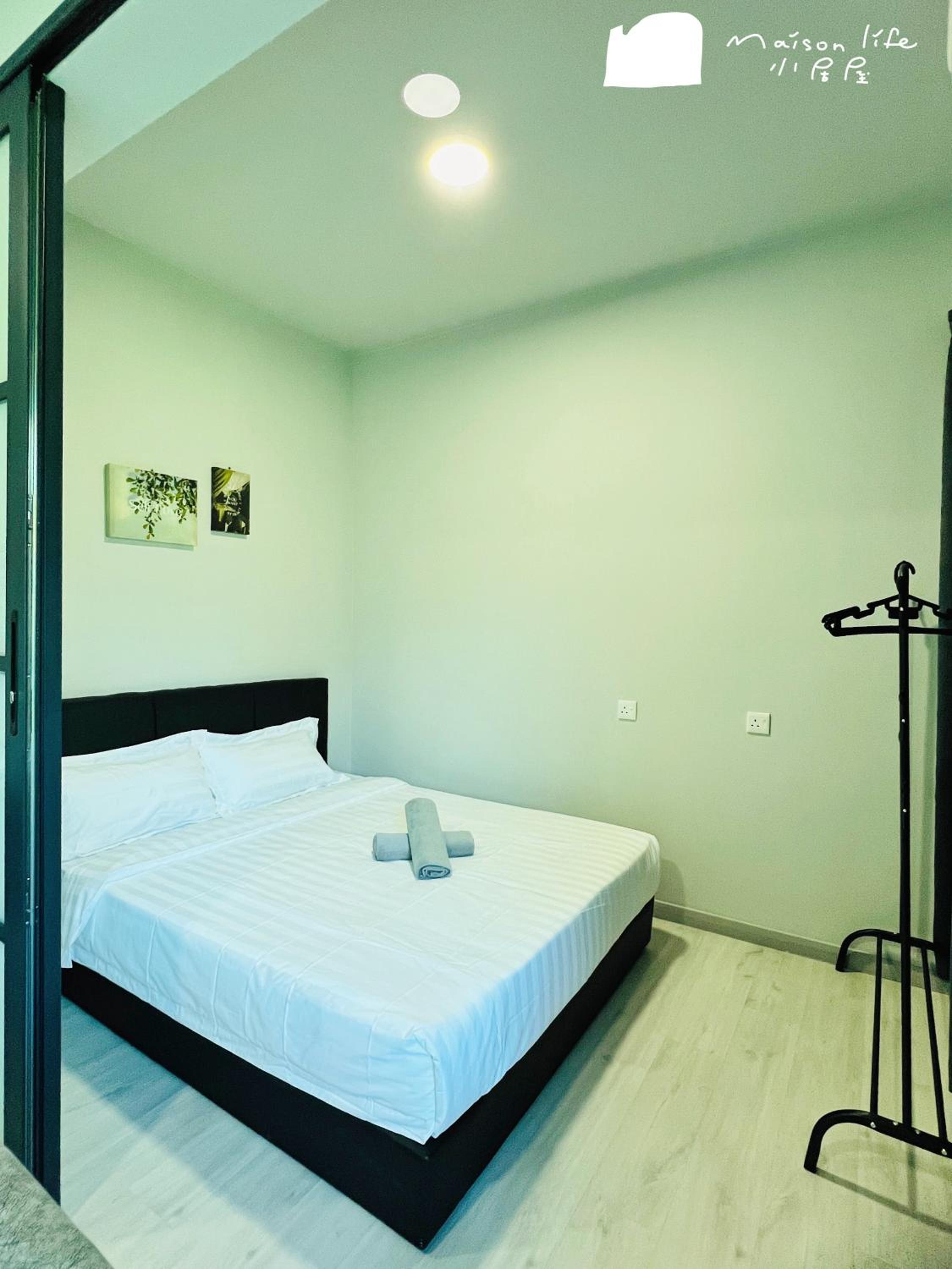 Apartment - Photo 2