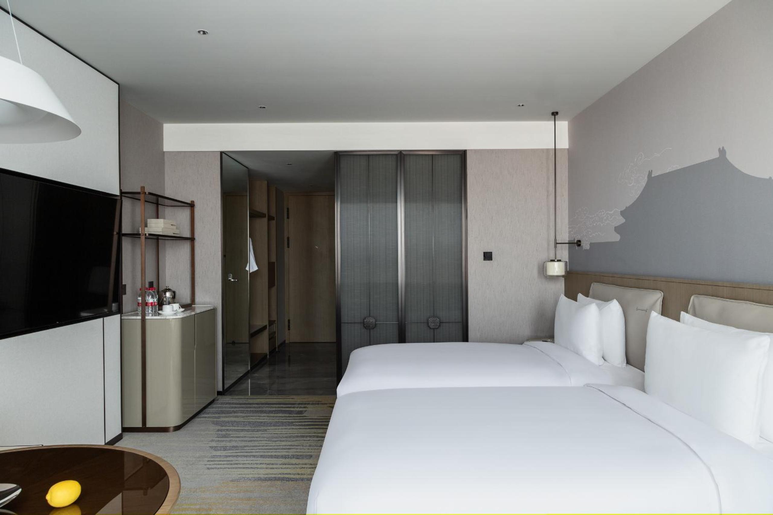 Craftsmanship Twin Room