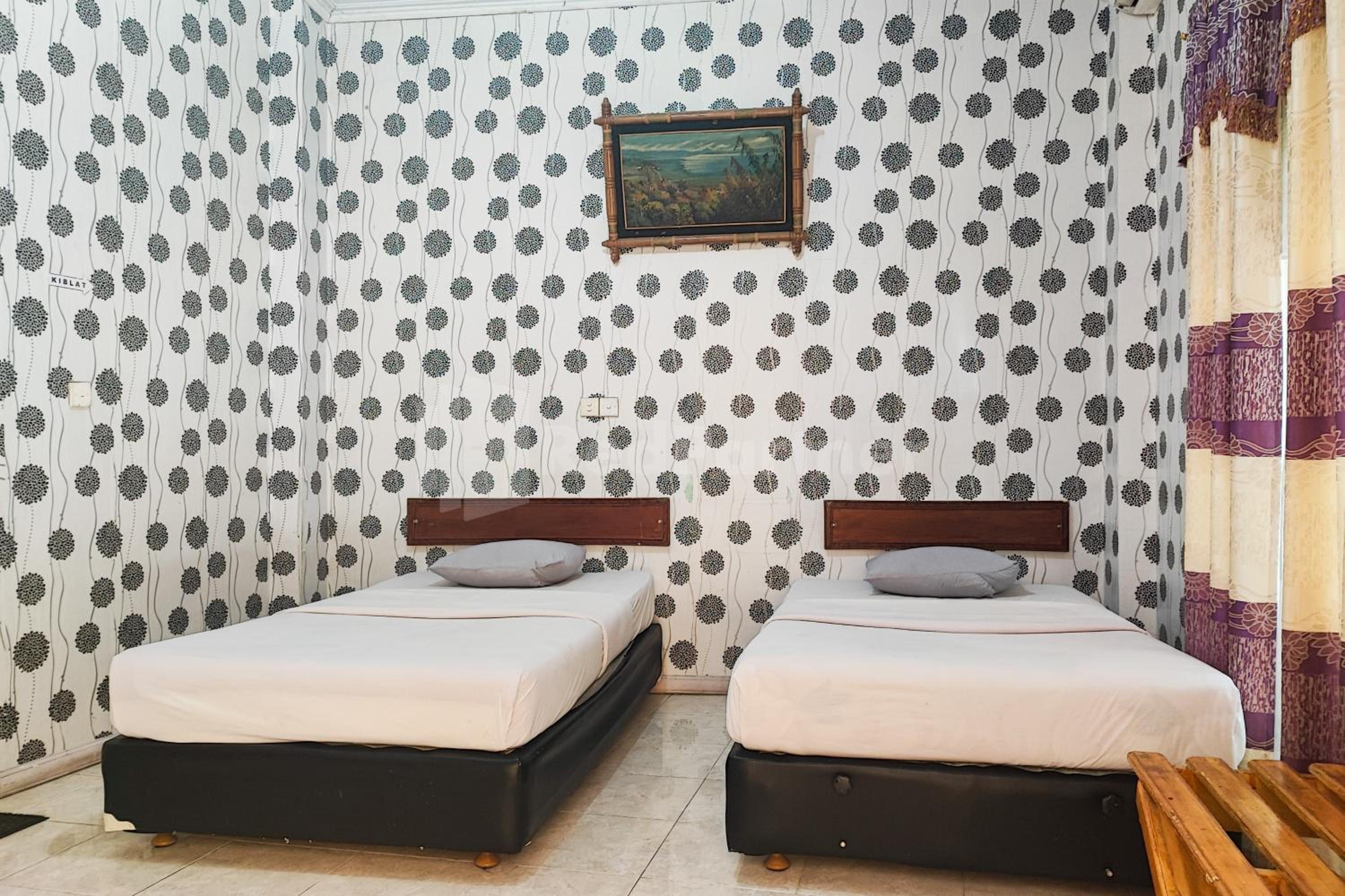 Standard Twin Room photo 3