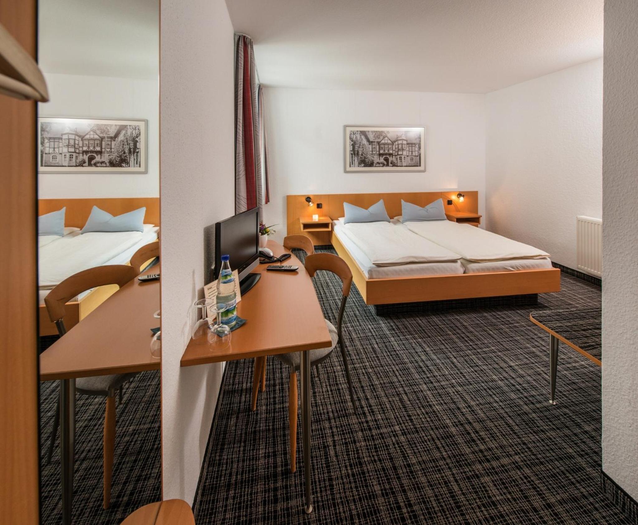 Double Room - Photo 6