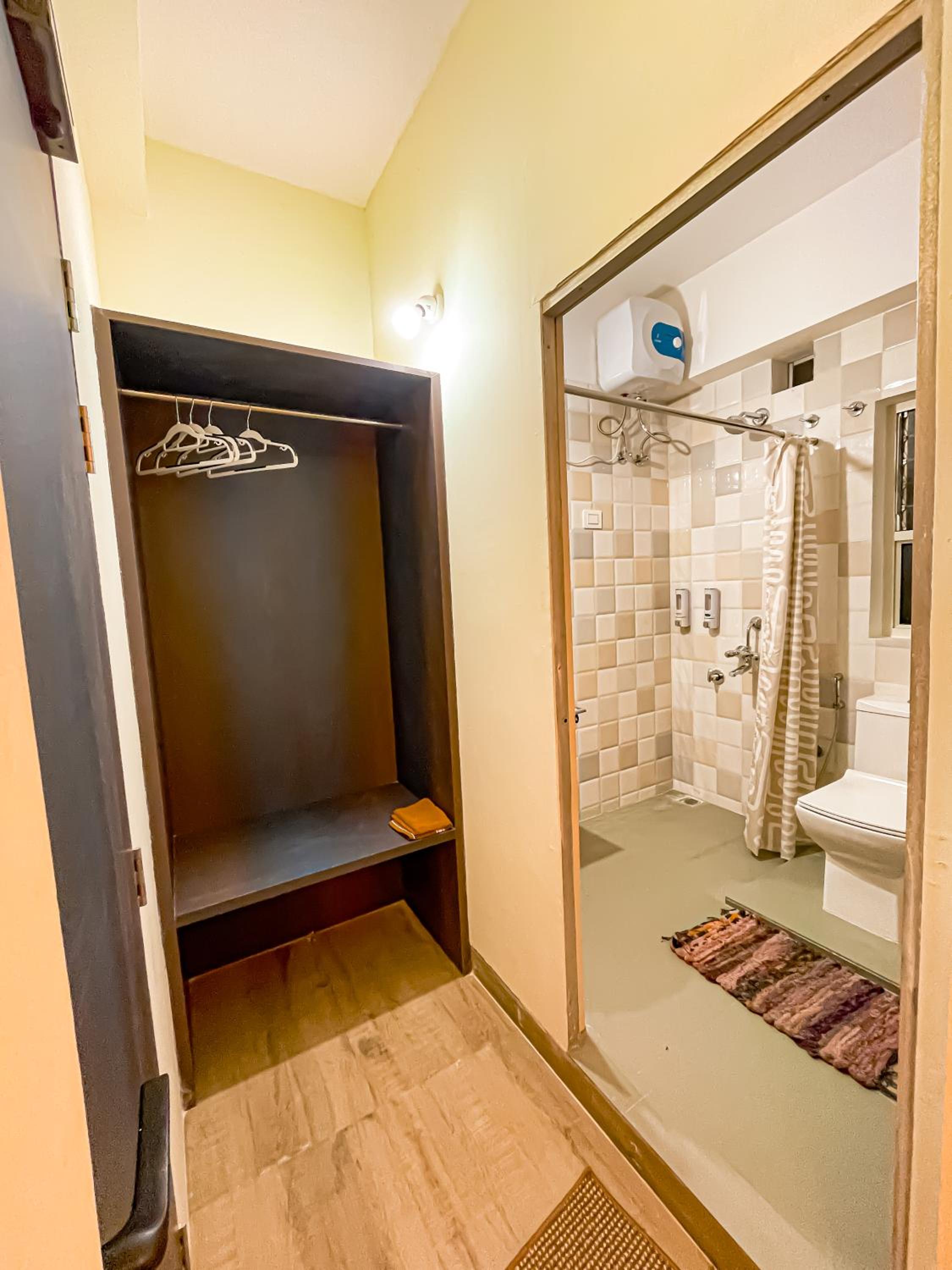 Suite - Photo 6