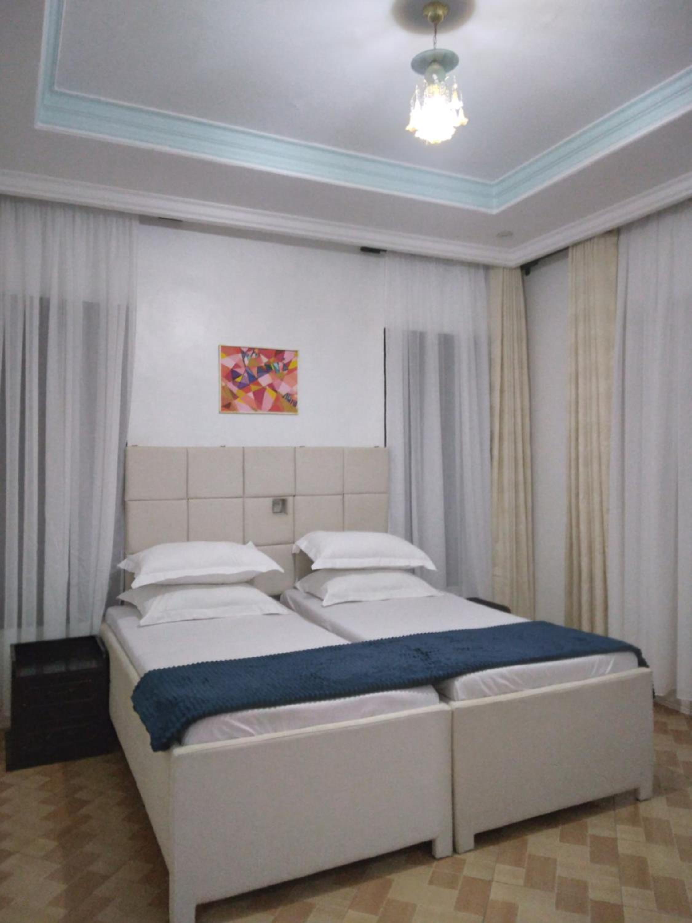 Three-Bedroom Villa - Photo 16
