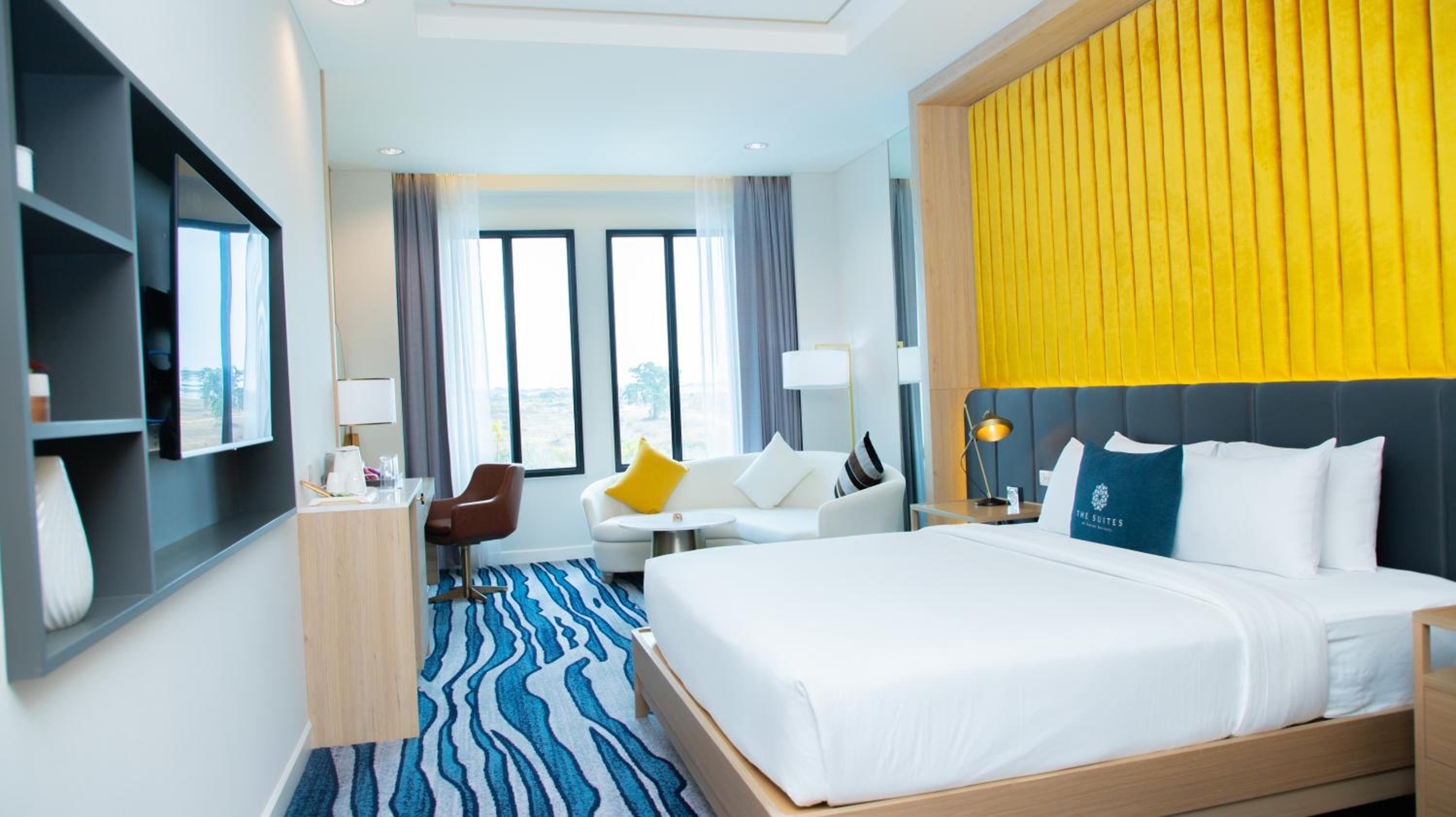 Superior King Room