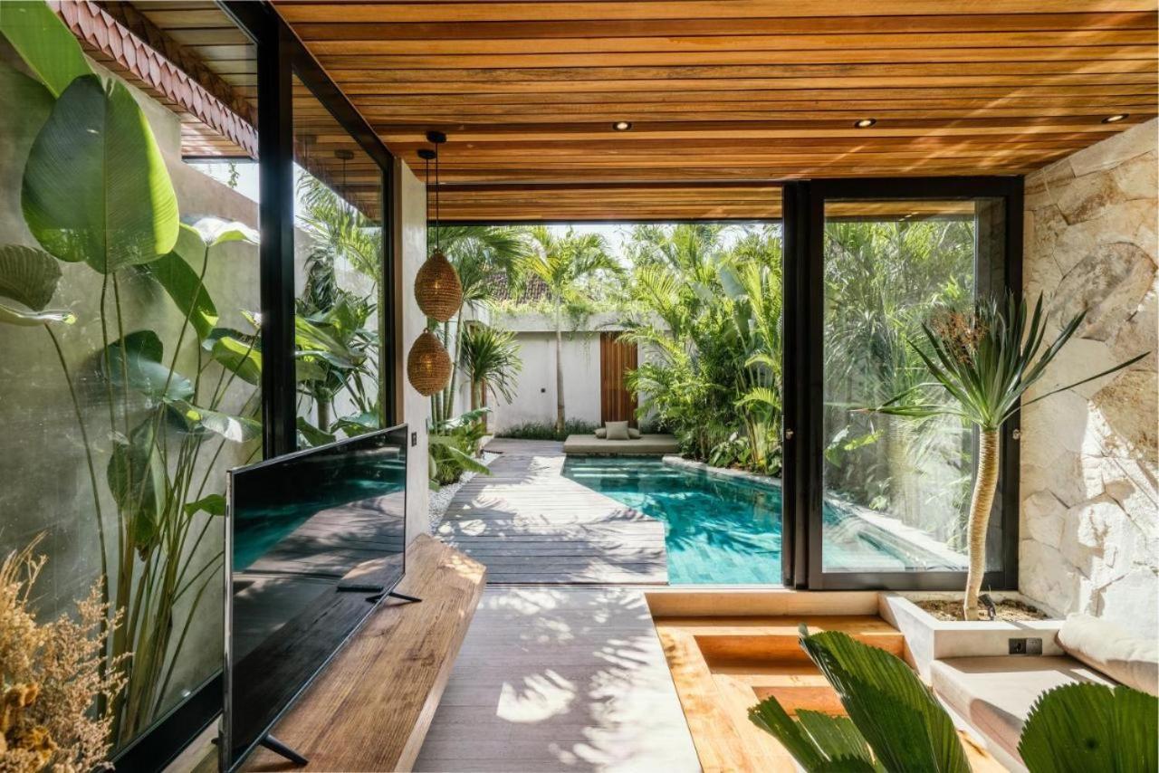 Villa With Private Pool
