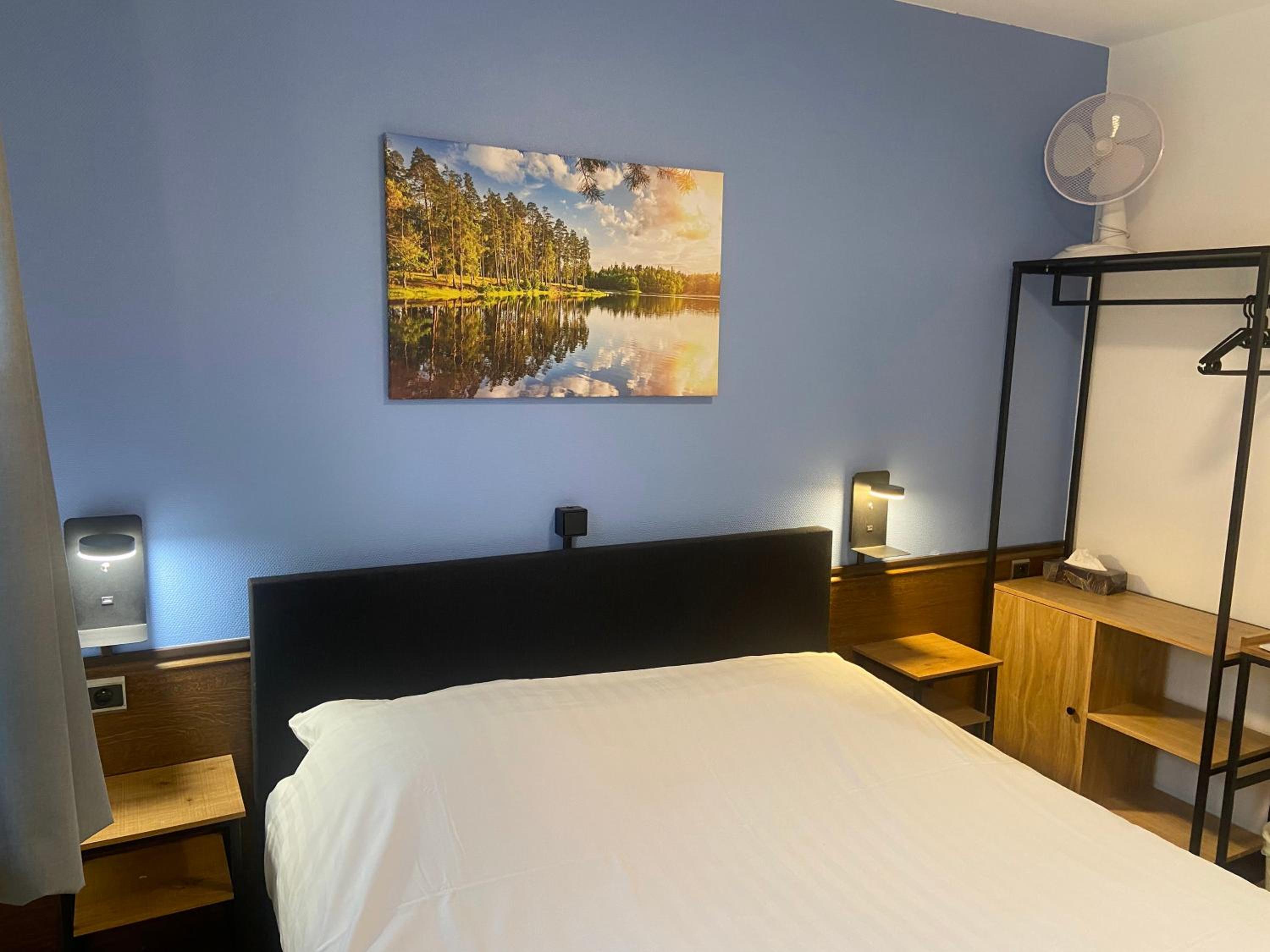 Queen Room - Photo 2