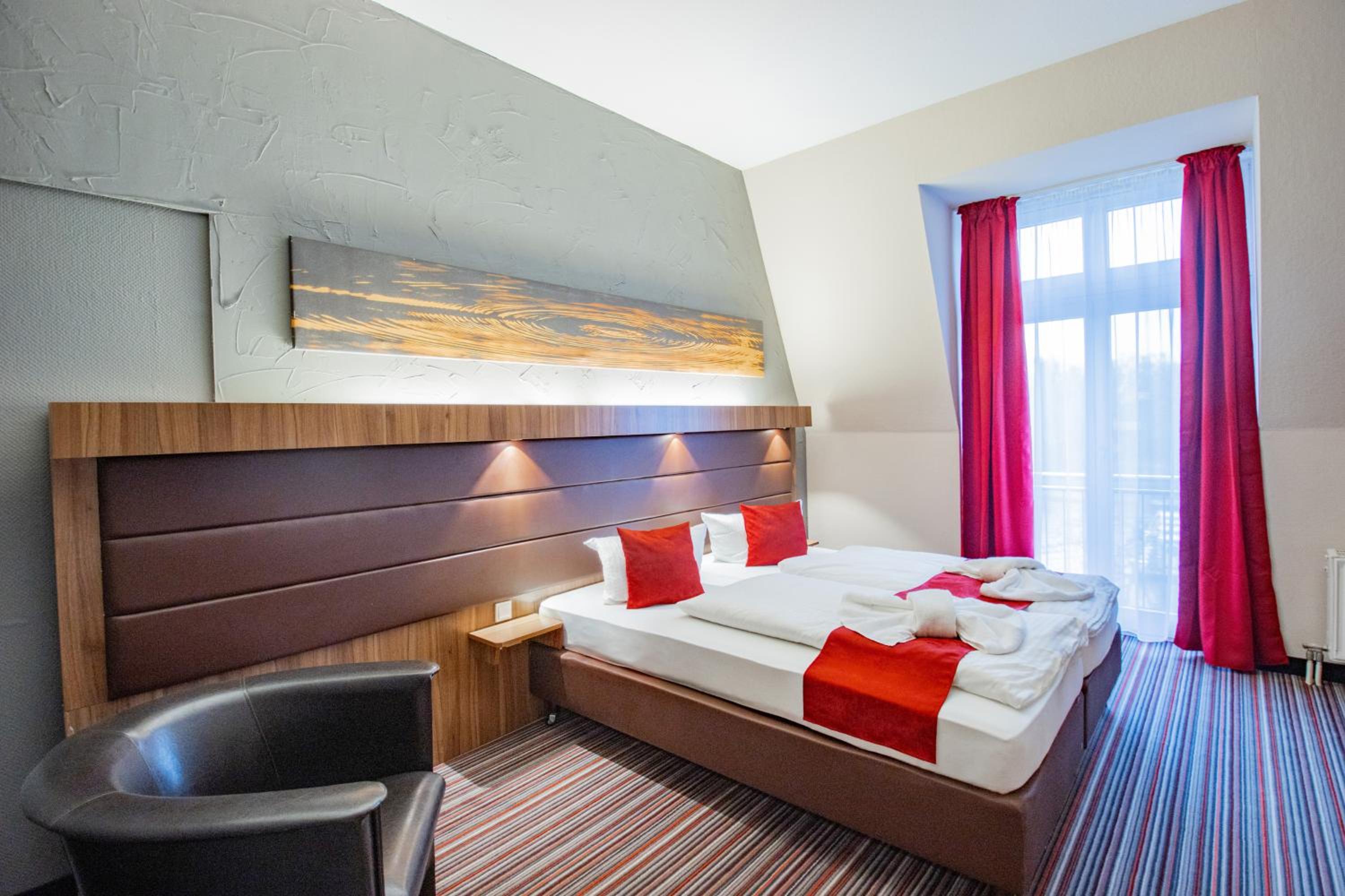 Triple Room - Photo 1