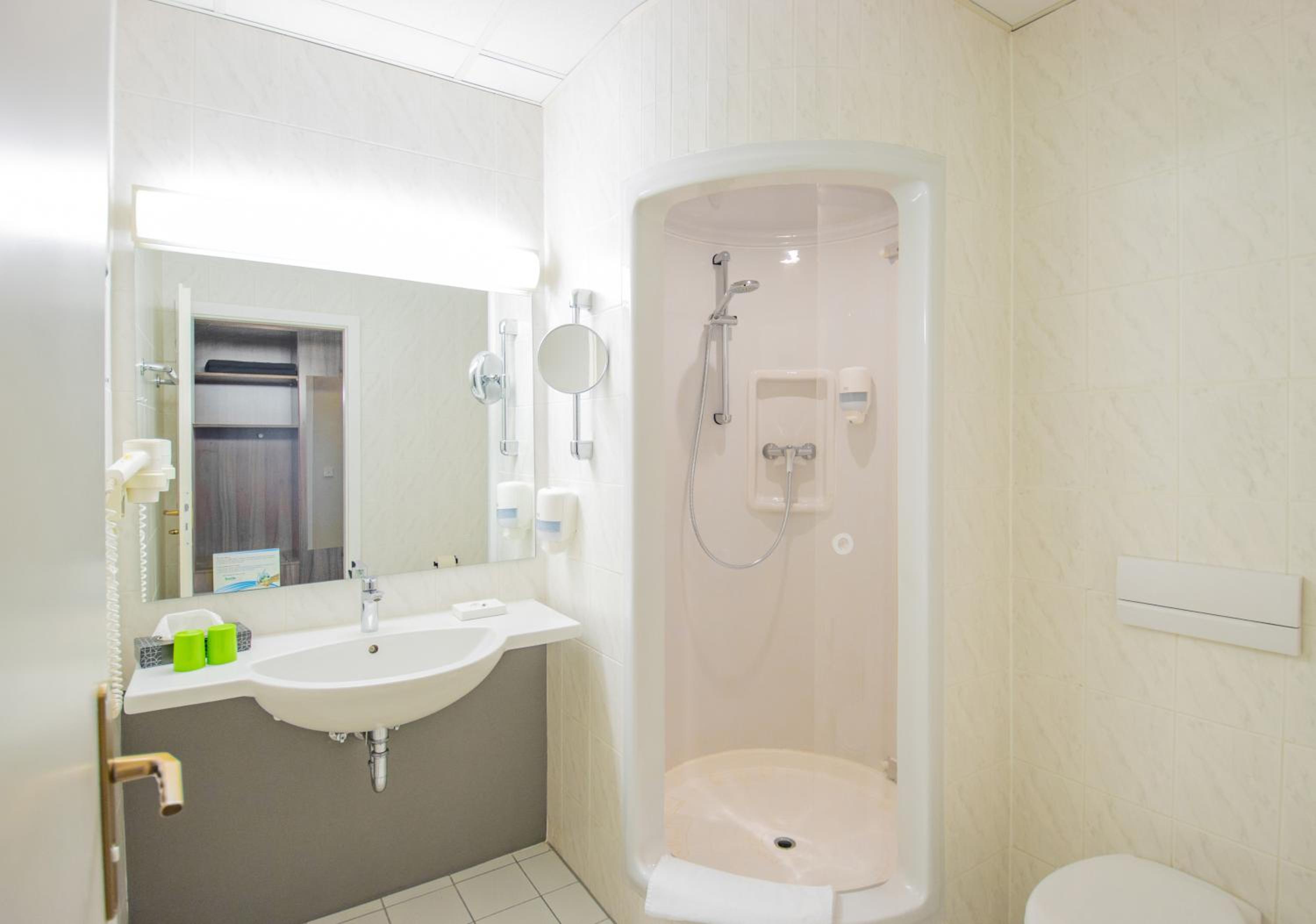 Double Room with Lake View photo 2