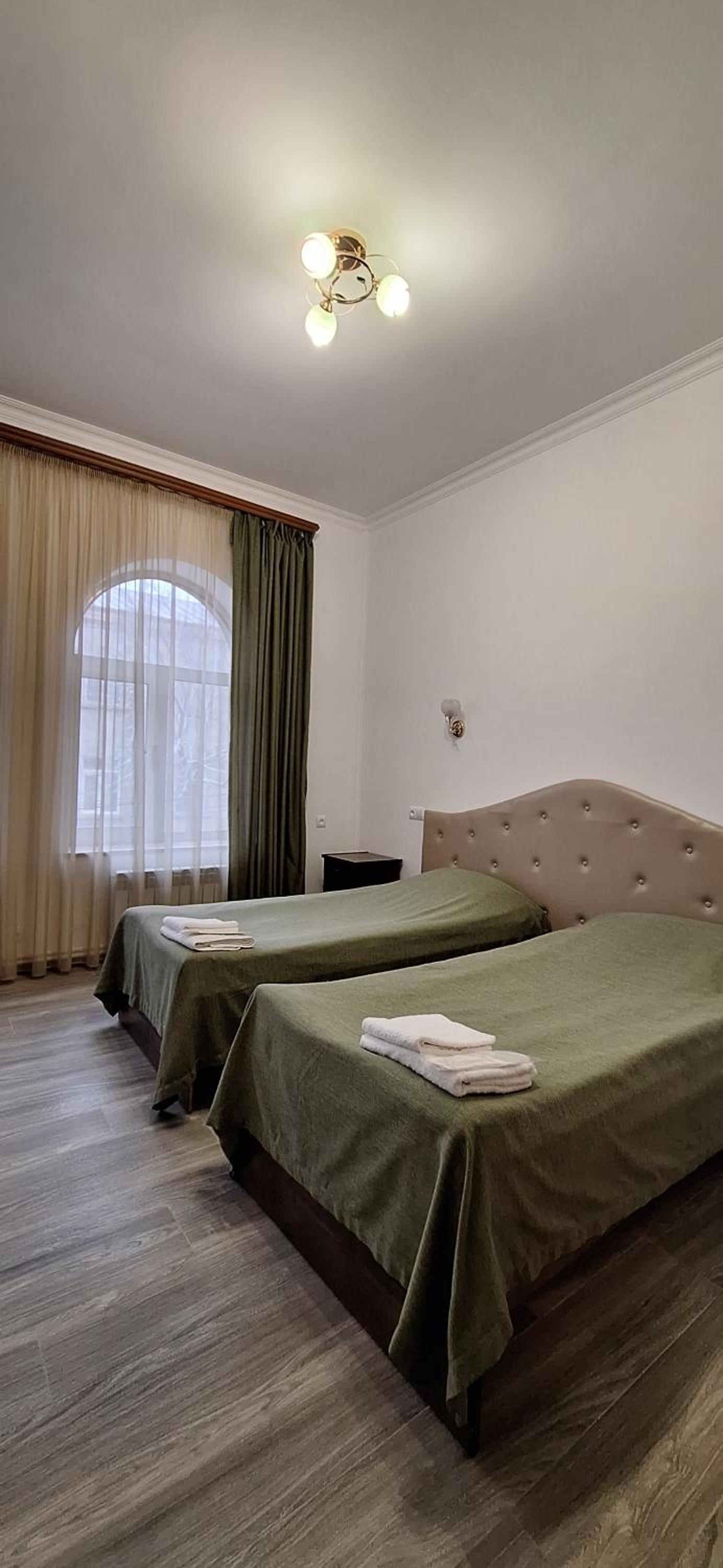 Large Twin Room