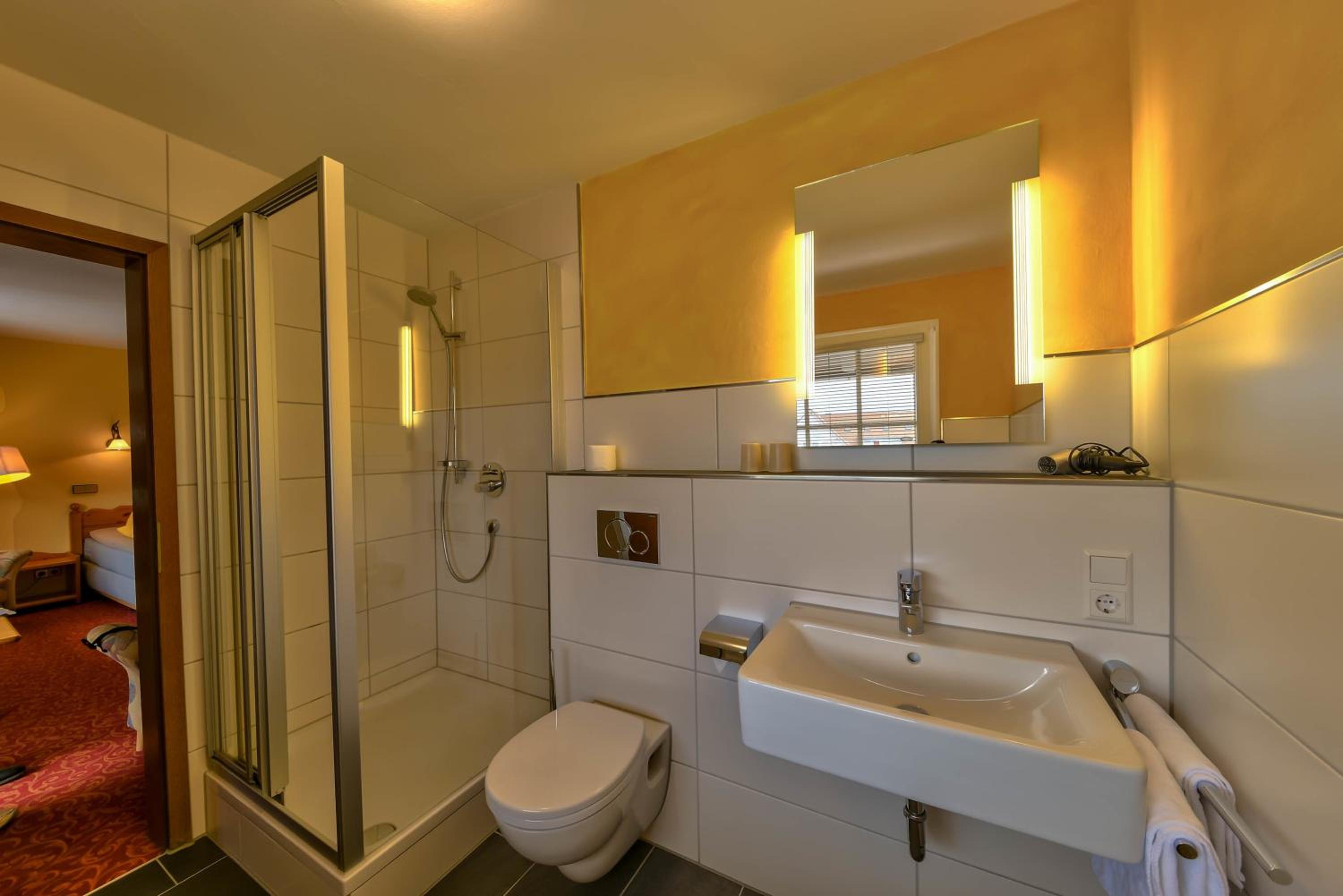 Standard Double Room photo 3
