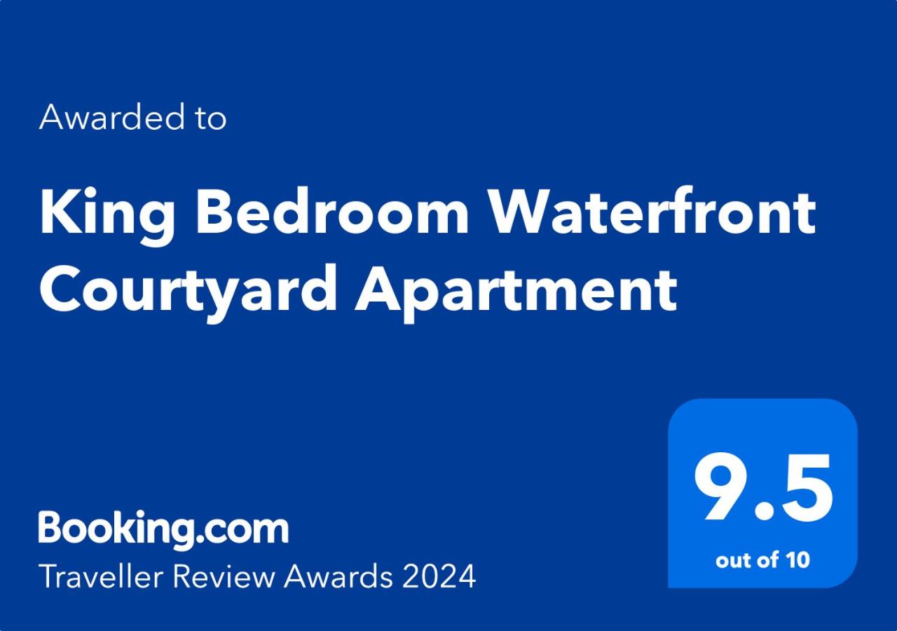 One-Bedroom Apartment photo 3