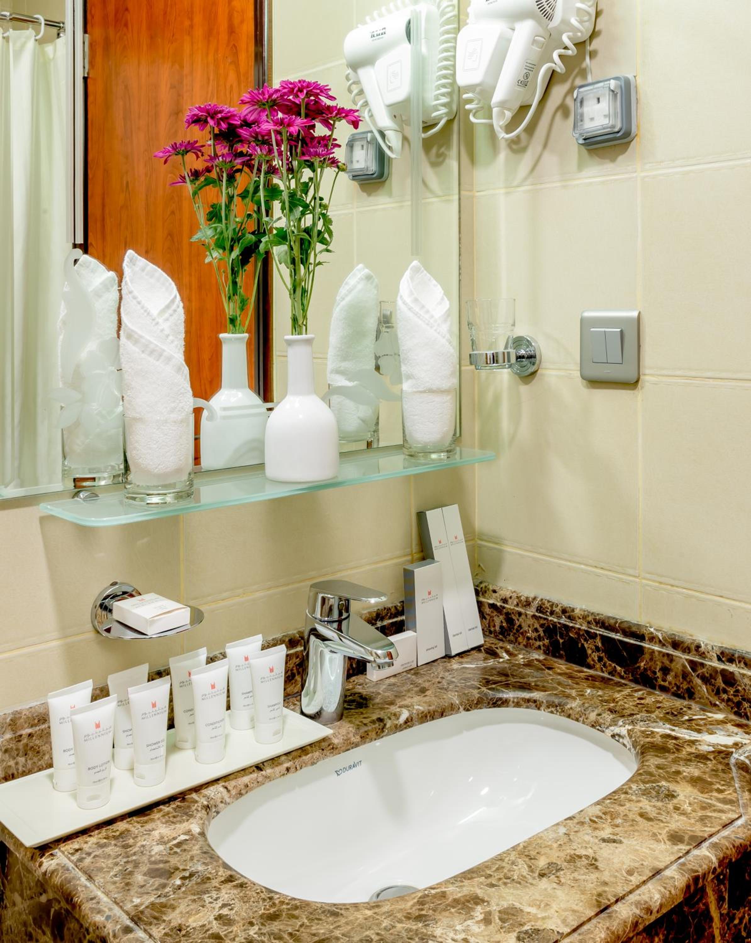 Standard Double Room - Photo 5