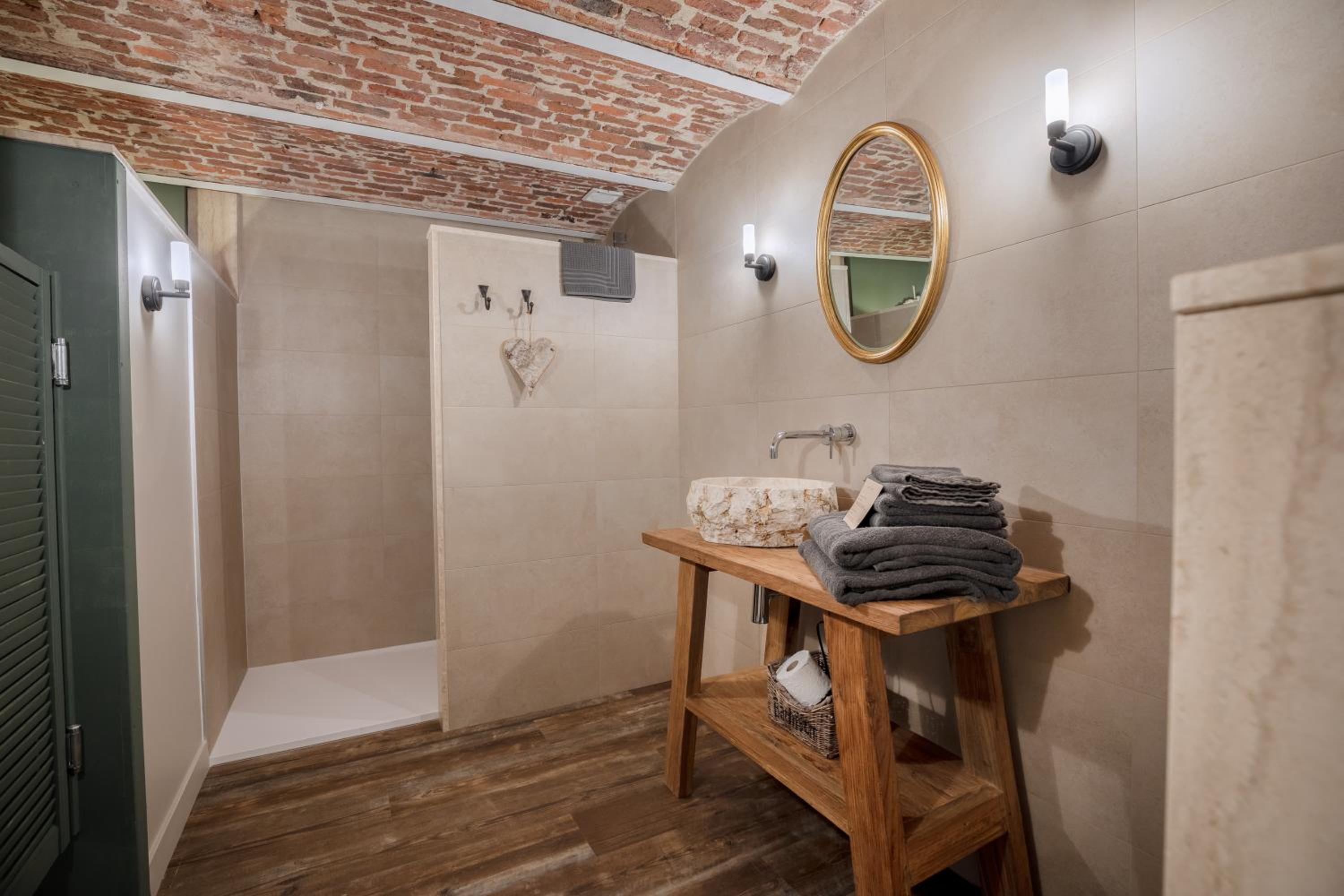 Triple Room with Private Bathroom