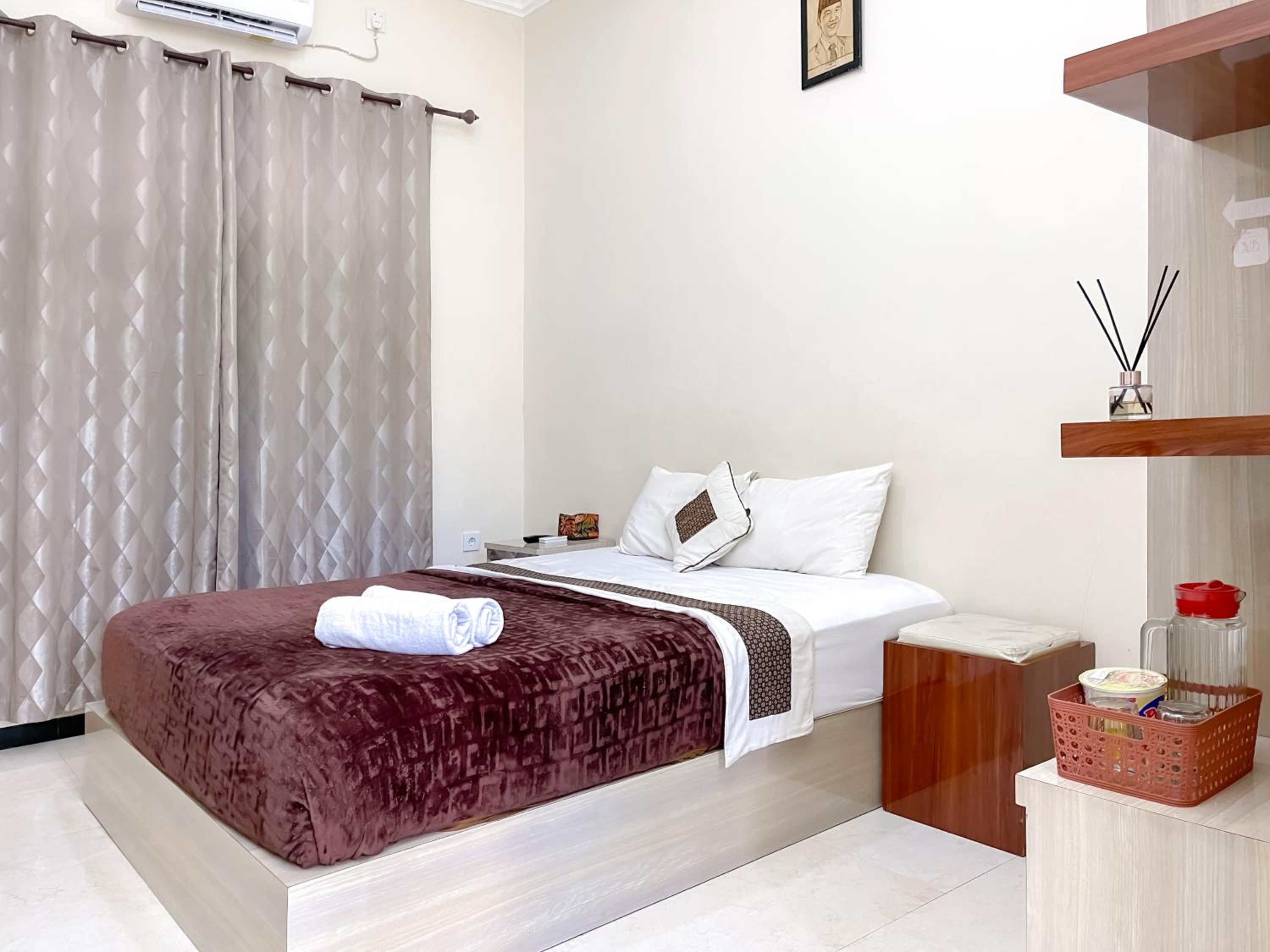 Double Room with Pool View