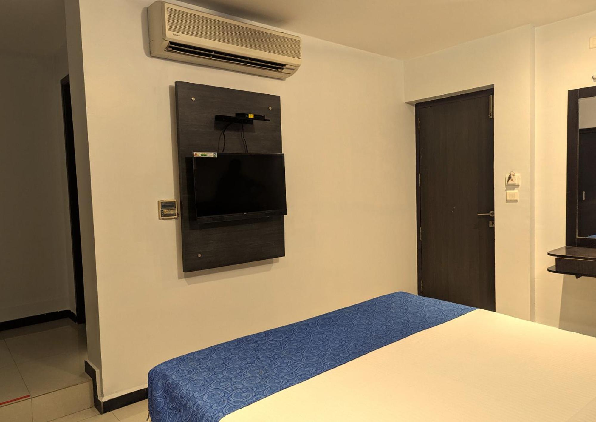 Standard Double Room - Photo 1