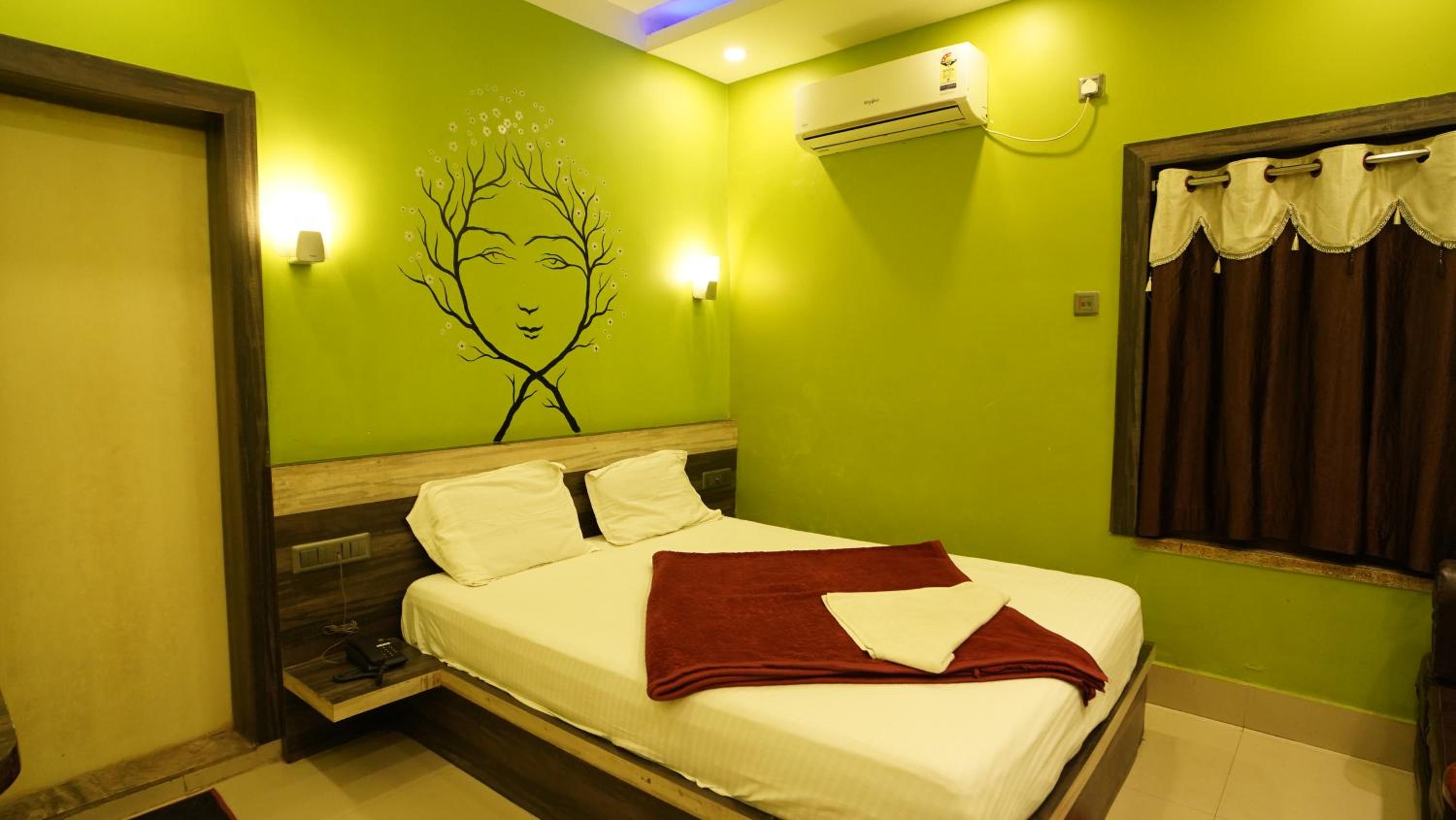 Budget Double Room photo 1