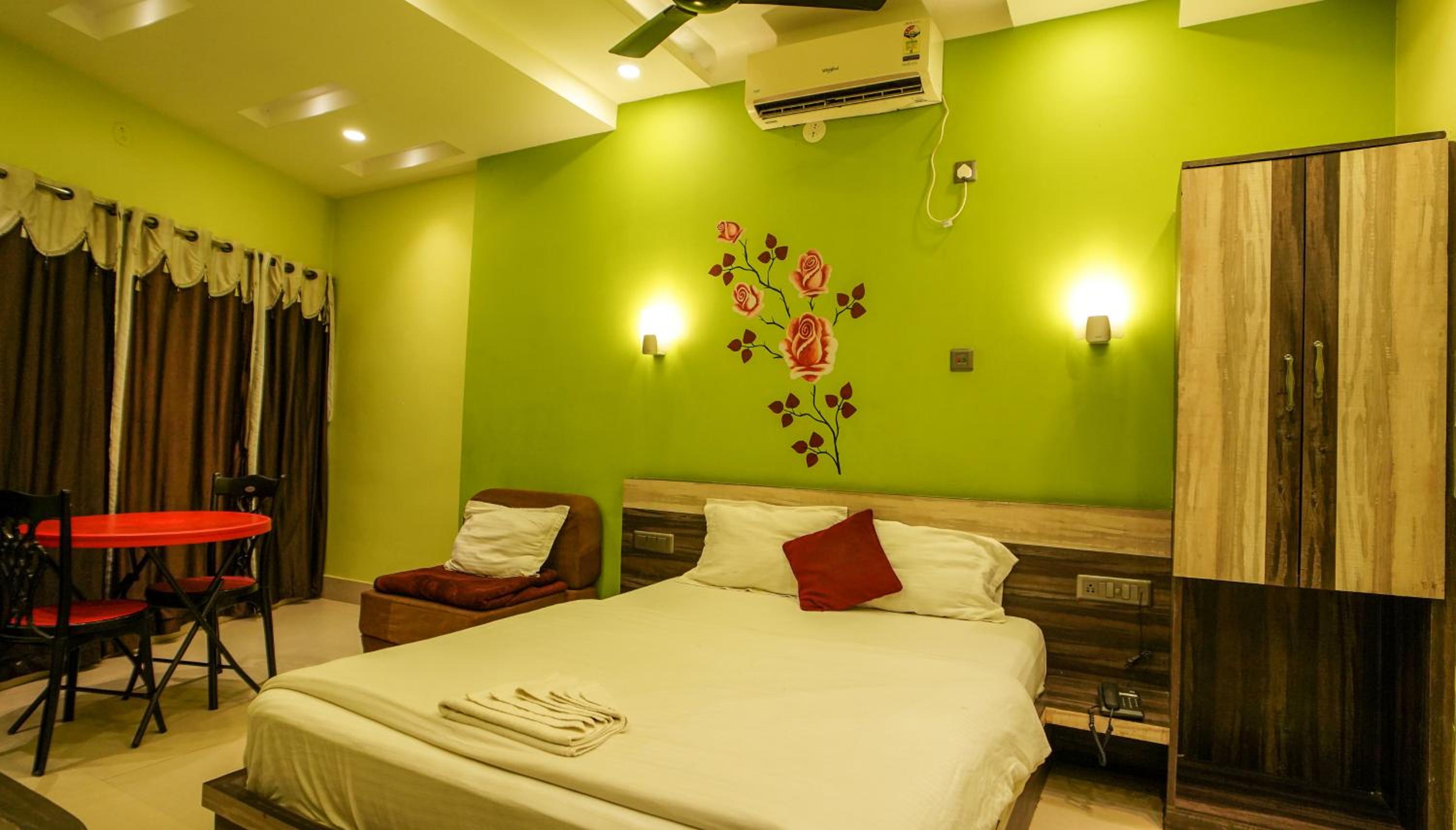 Superior King Room photo 1