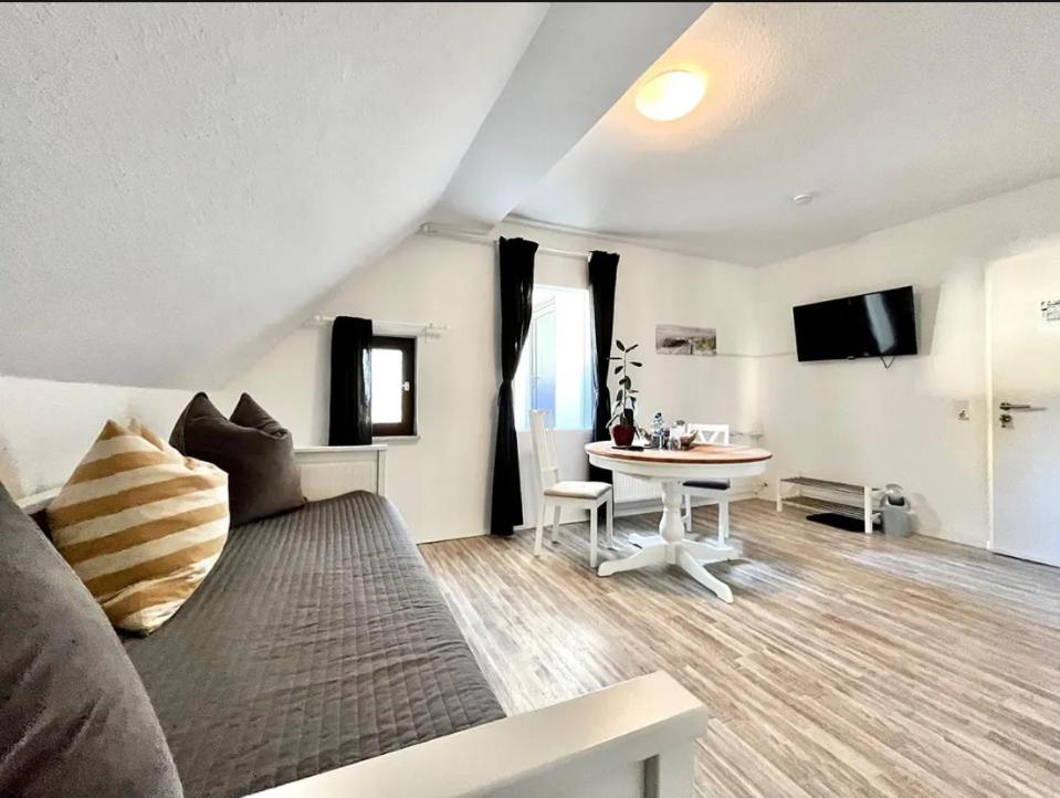 Apartment photo 2