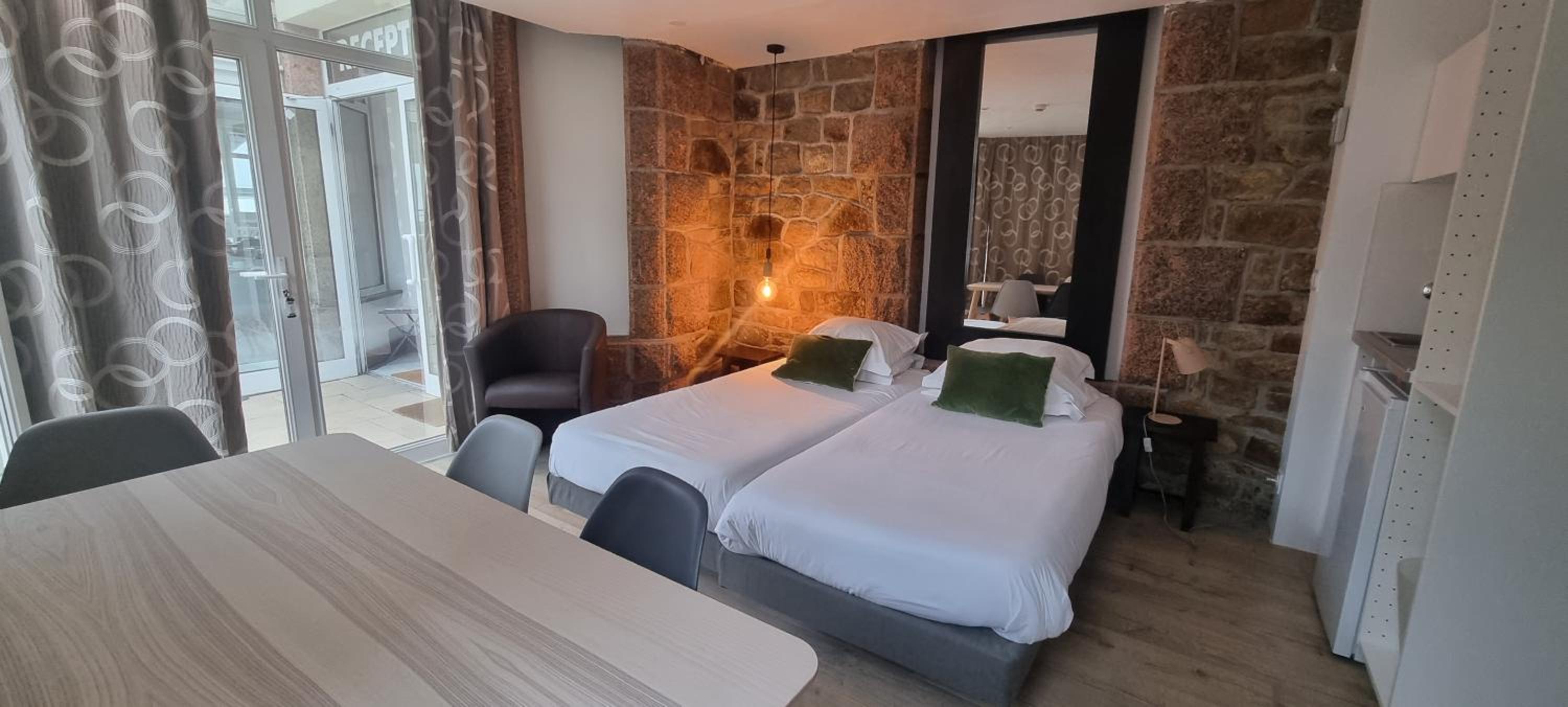 Family Suite - Photo 4