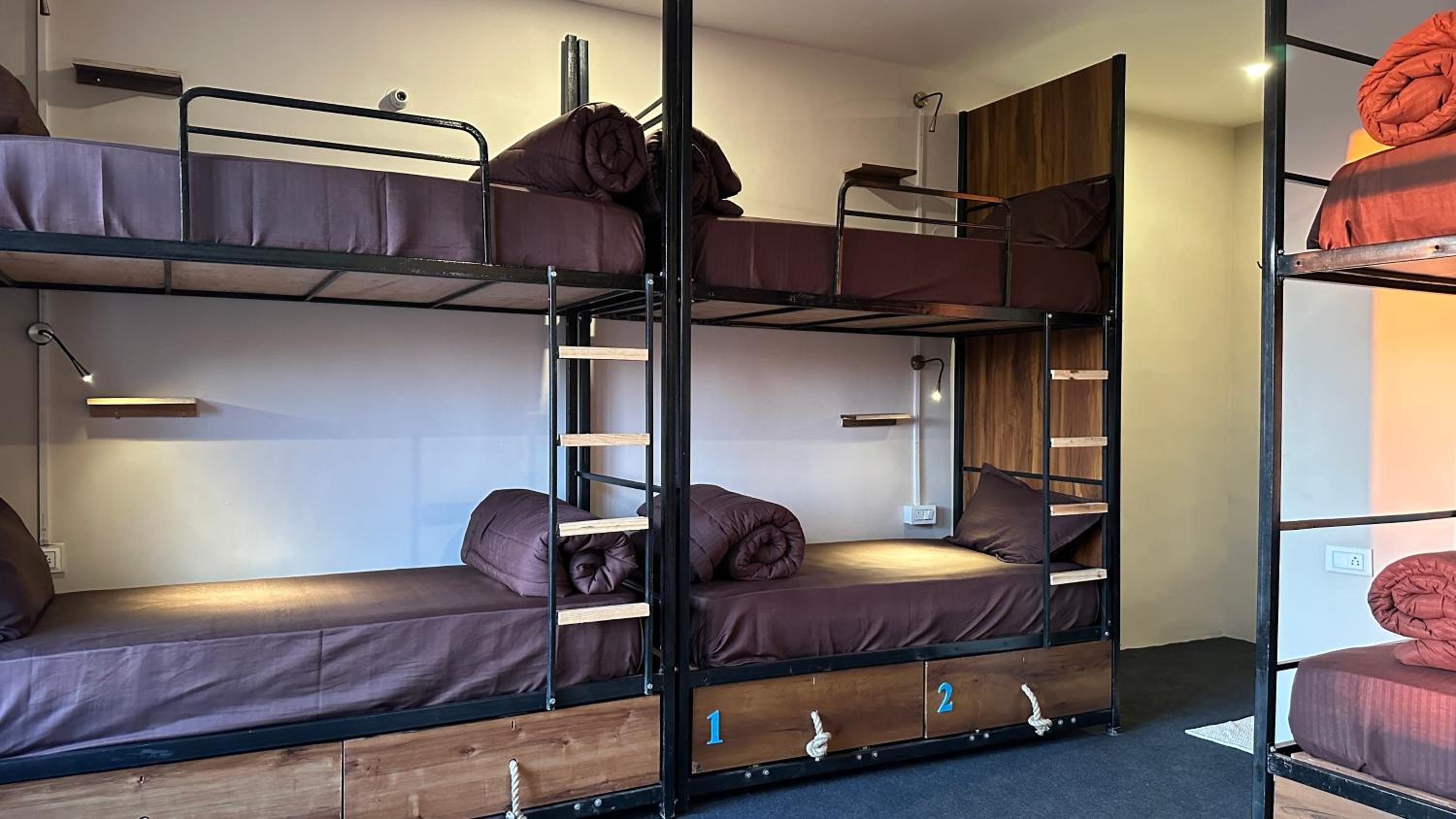 Bed In 6-Bed Female Dormitory Room photo 3