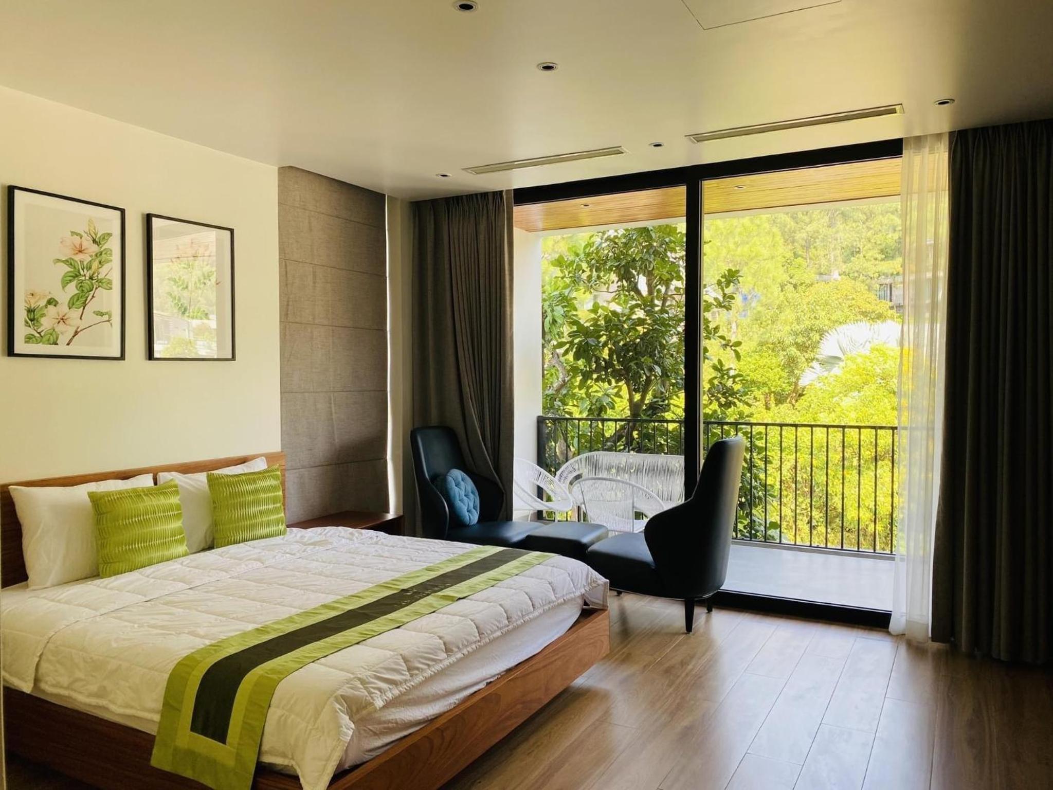 Villa photo 1