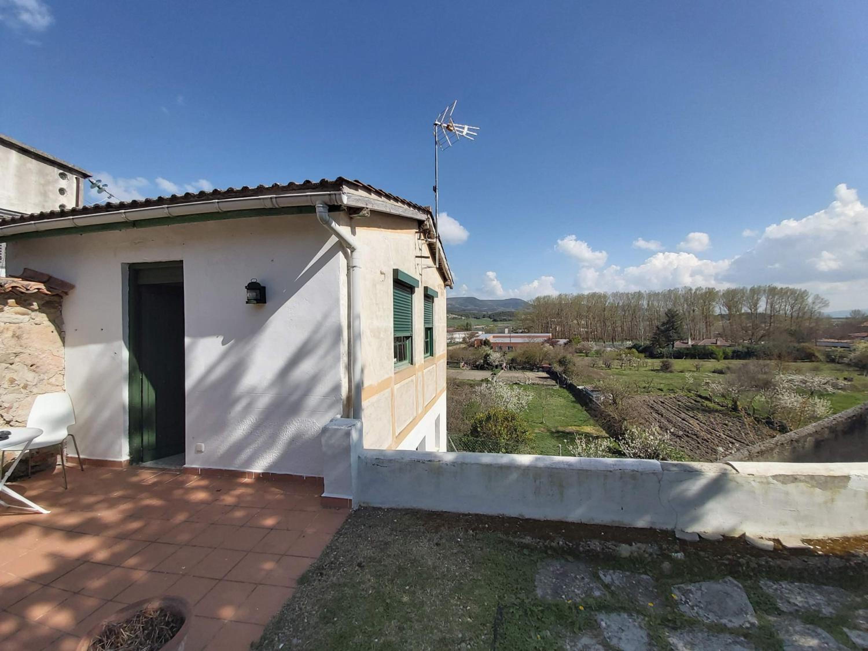 One-Bedroom House photo 2