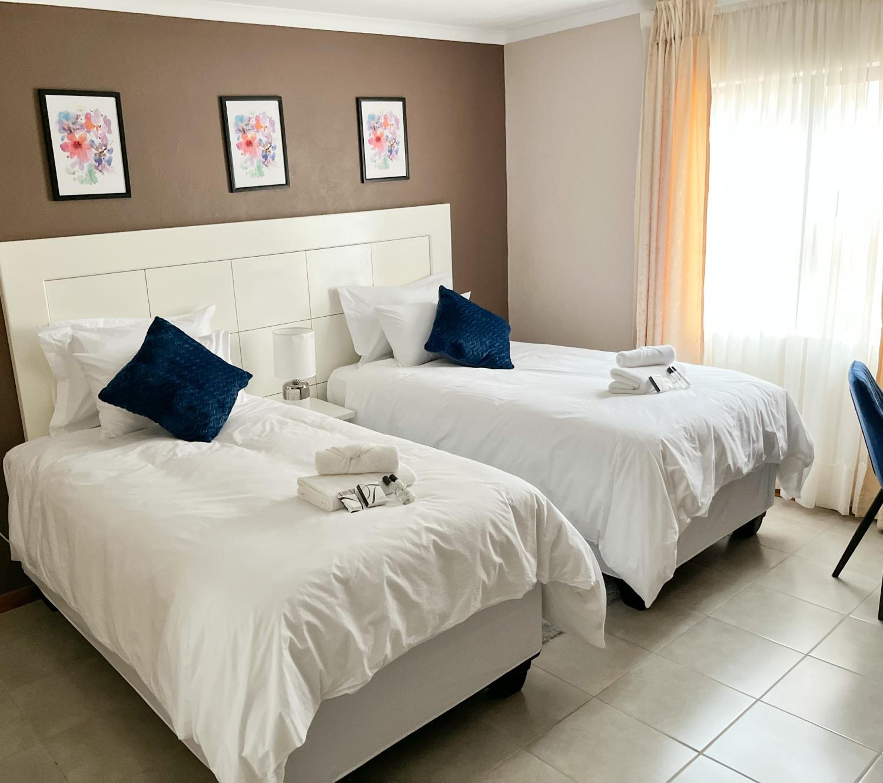 Standard Double Or Twin Room photo 1