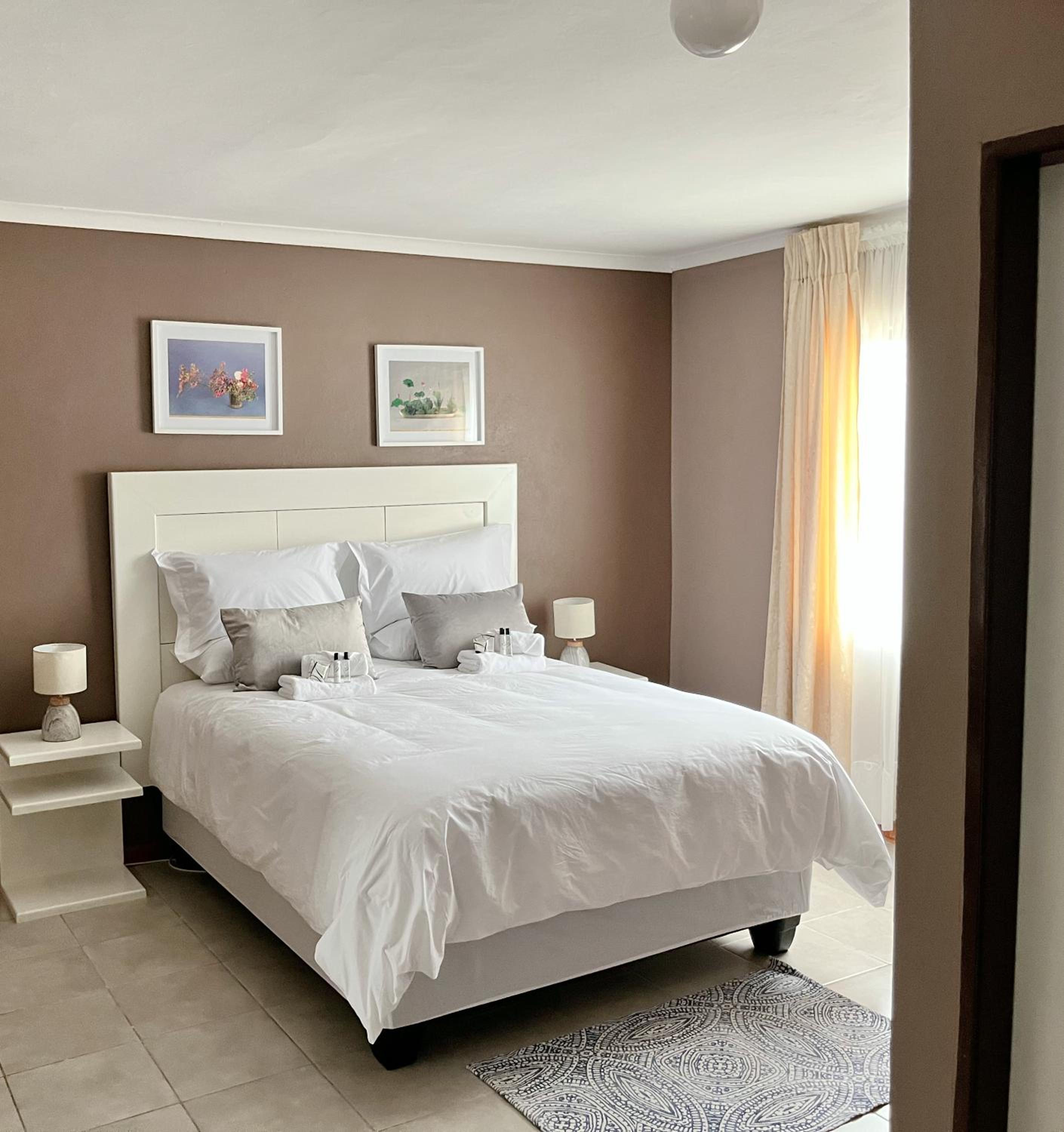Standard Double Room photo 3
