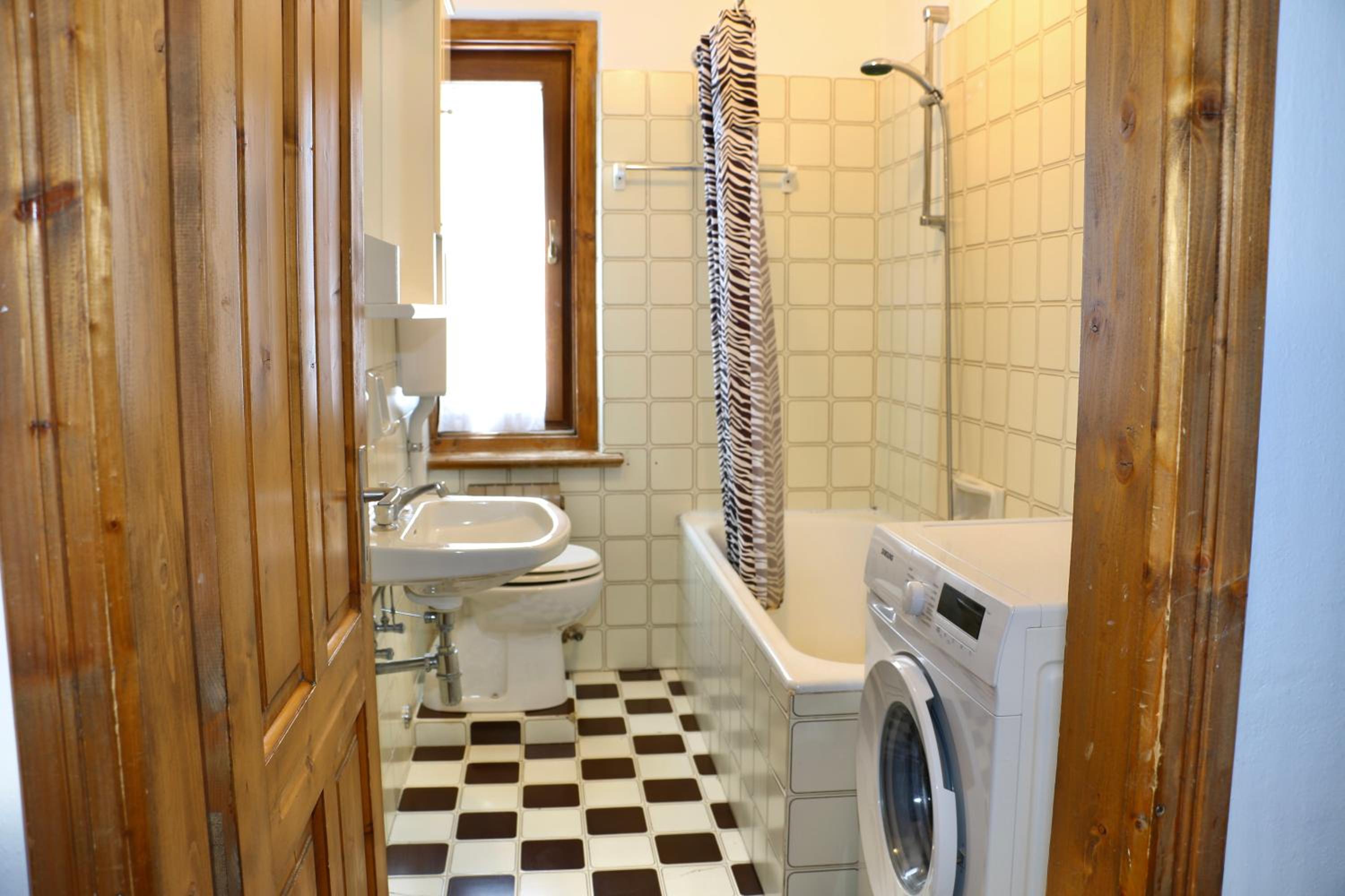 Three-Bedroom Apartment (6 Adults) photo 3