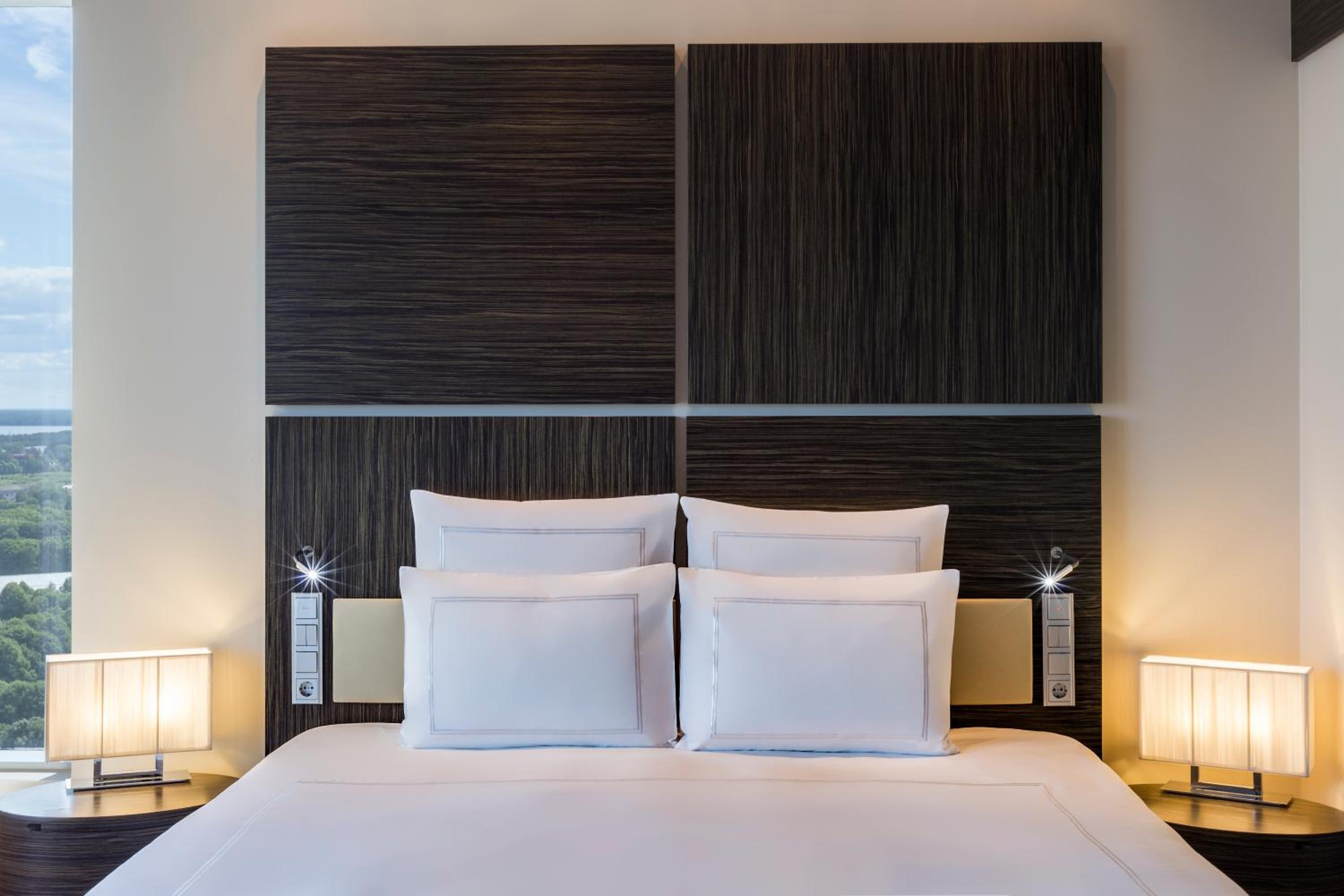 Swiss Executive King Room - Photo 1