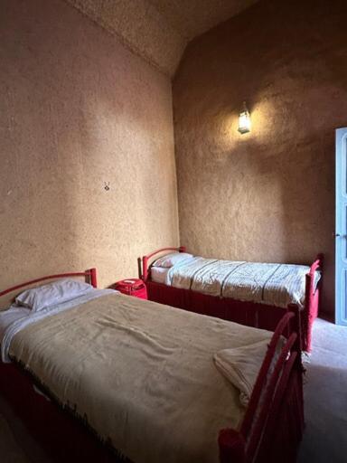 Amerdol  Twin Room photo 2