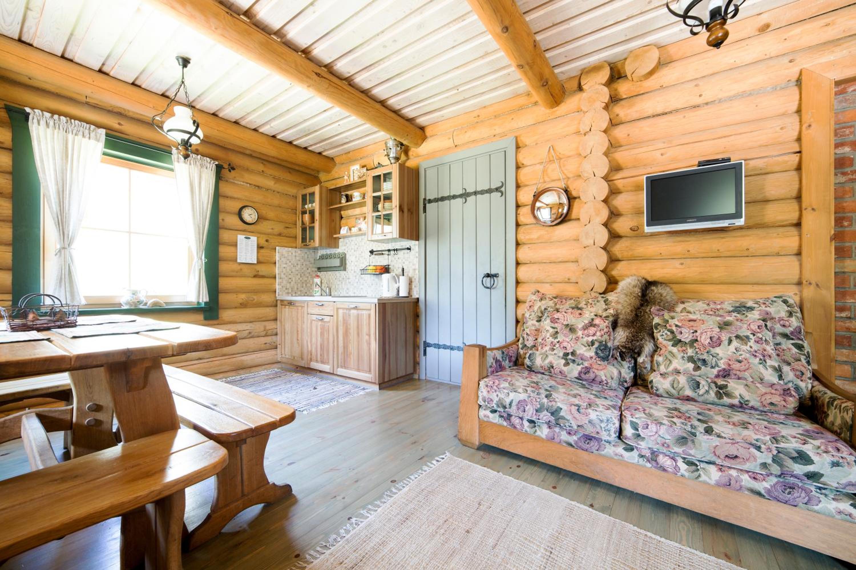 Three-Bedroom House - Photo 35