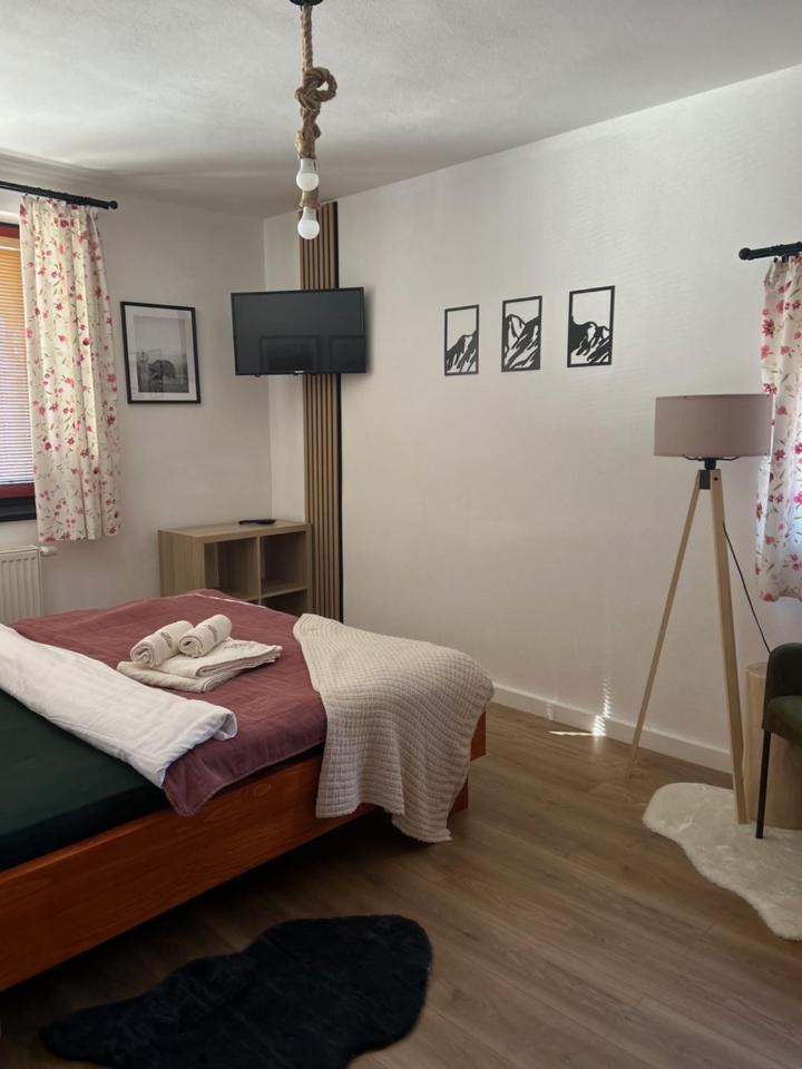 Two-Bedroom Suite - Photo 6