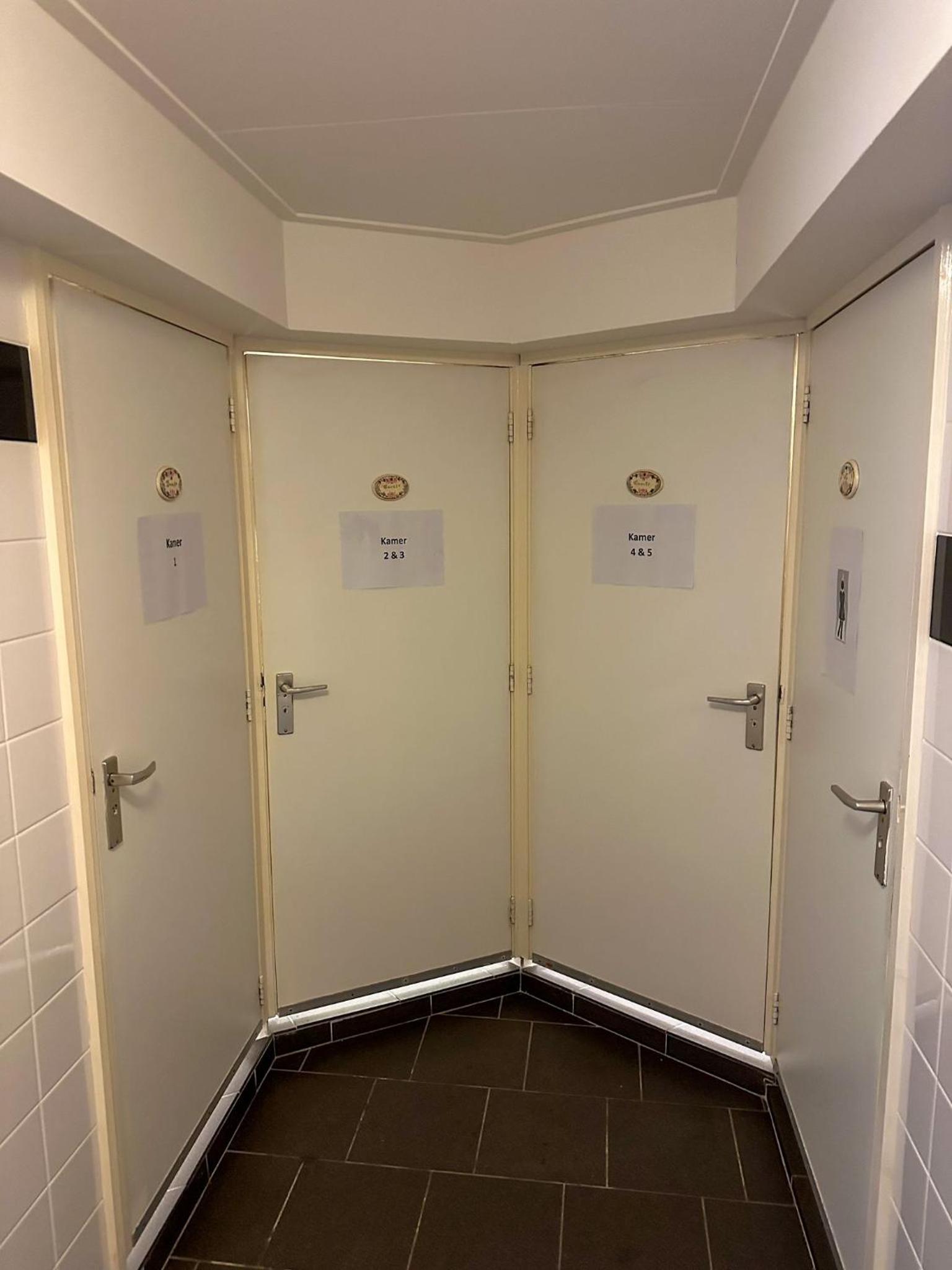 Double Room - Photo 4