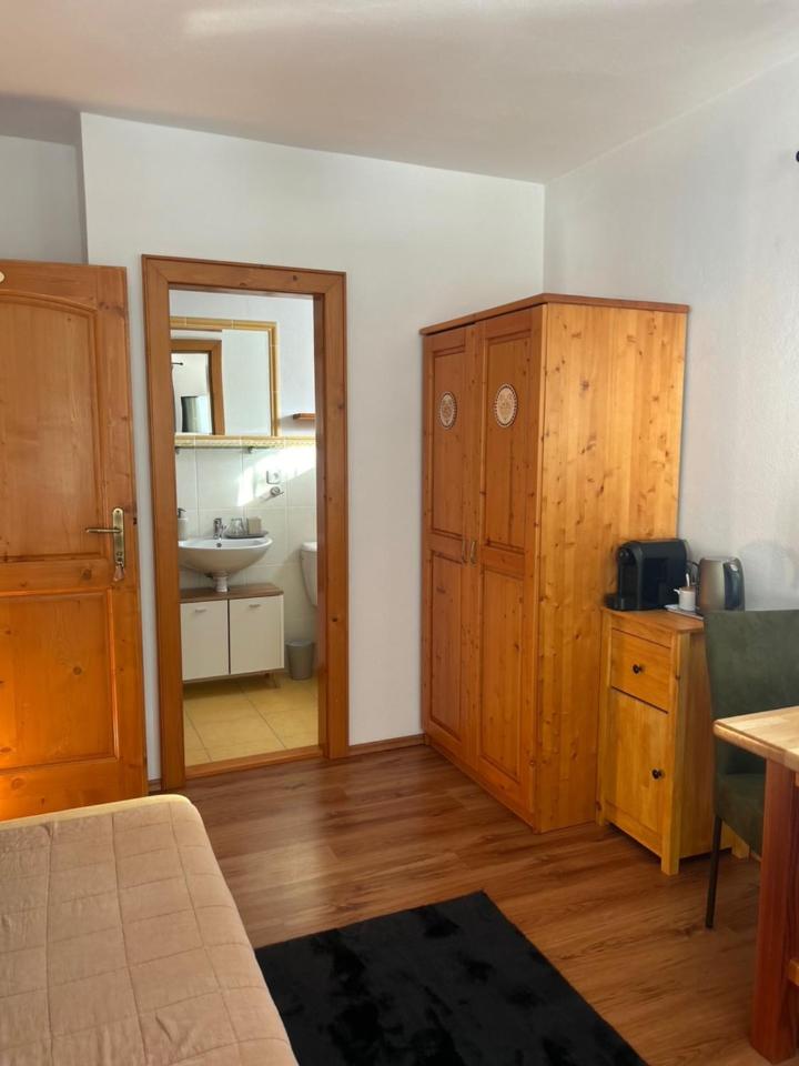 Quadruple Room - Photo 2