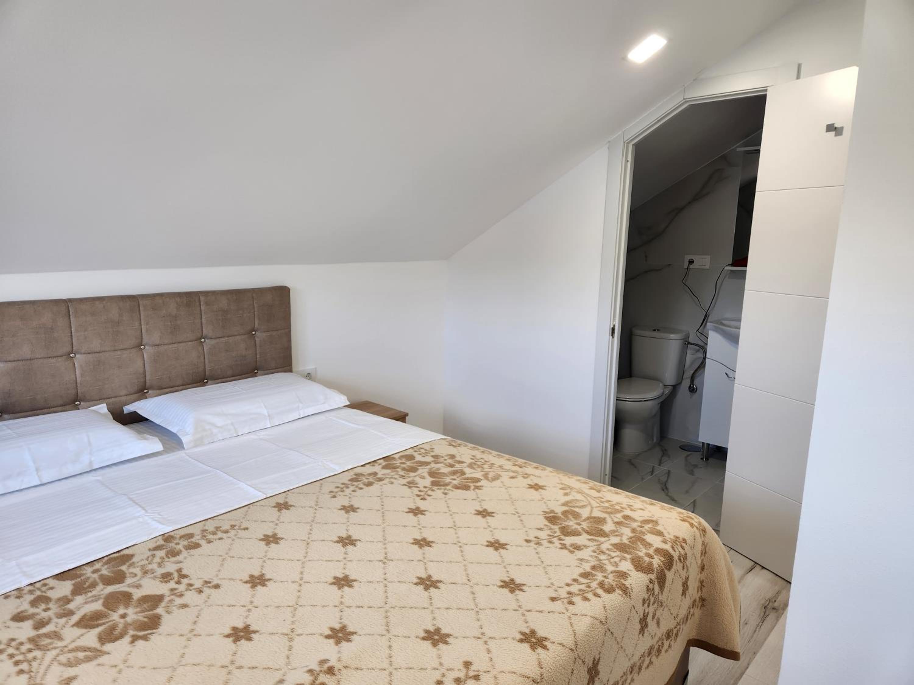 Double Room with Garden View photo 3
