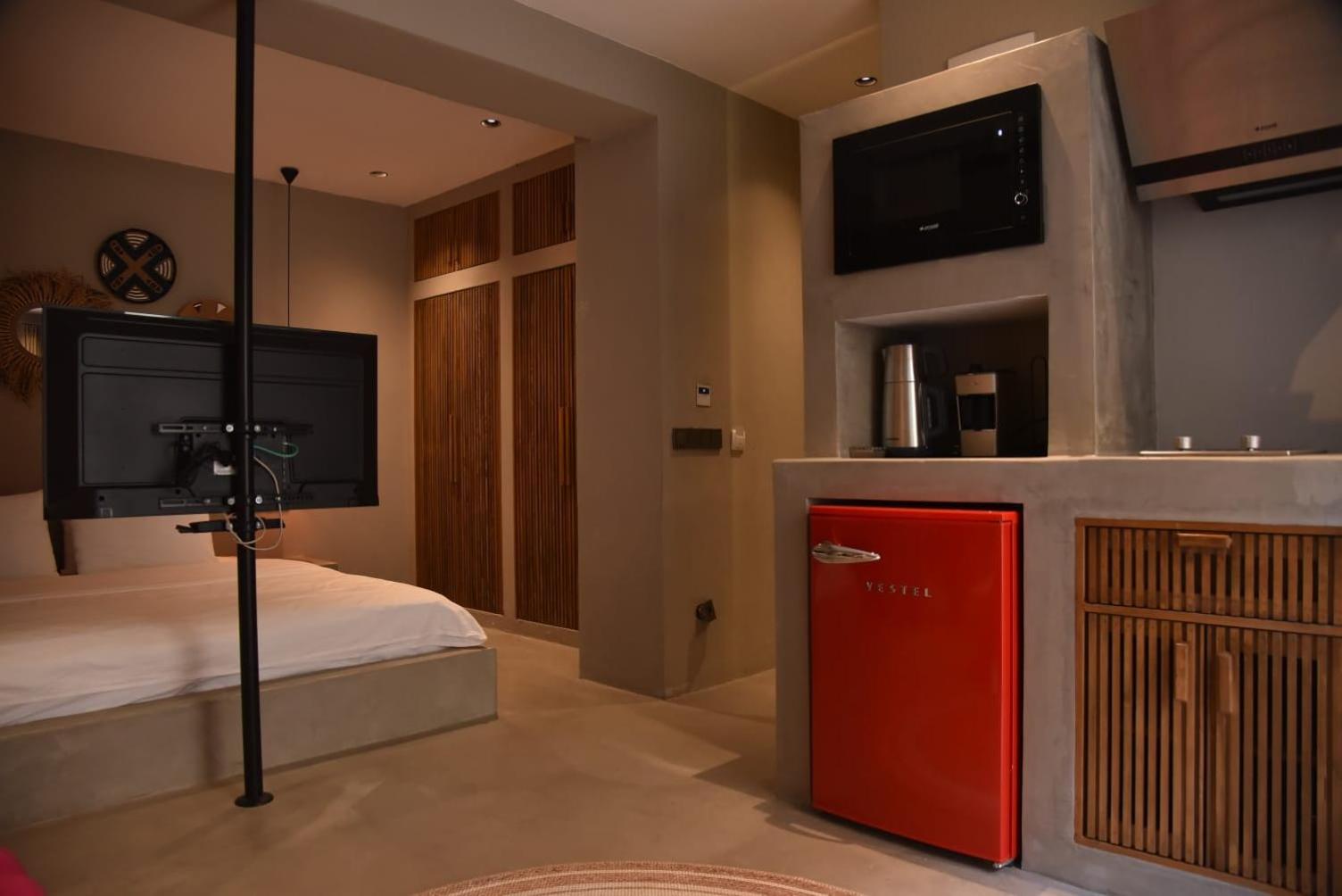 Deluxe Suite - Photo 4