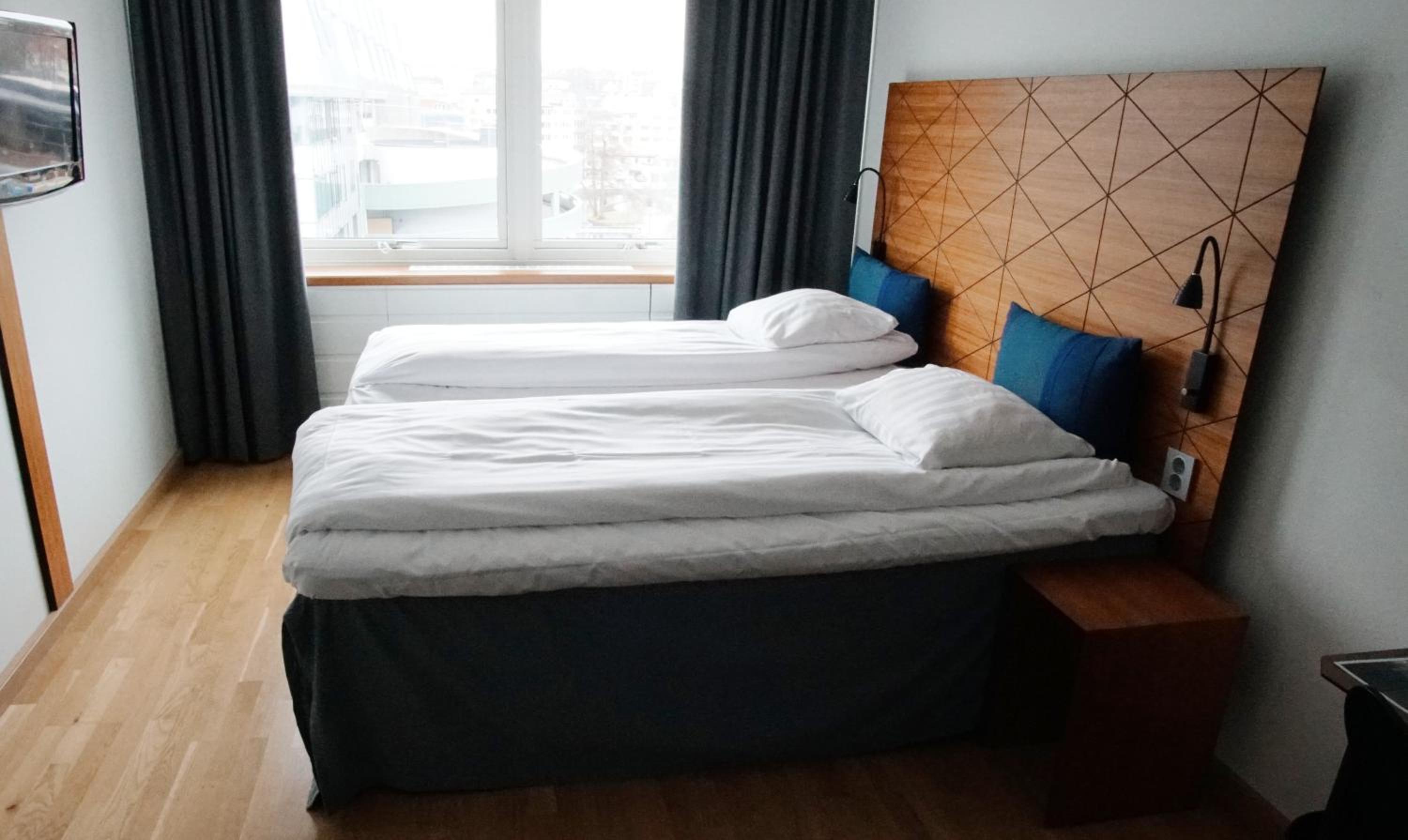 Standard Twin Room - Photo 1