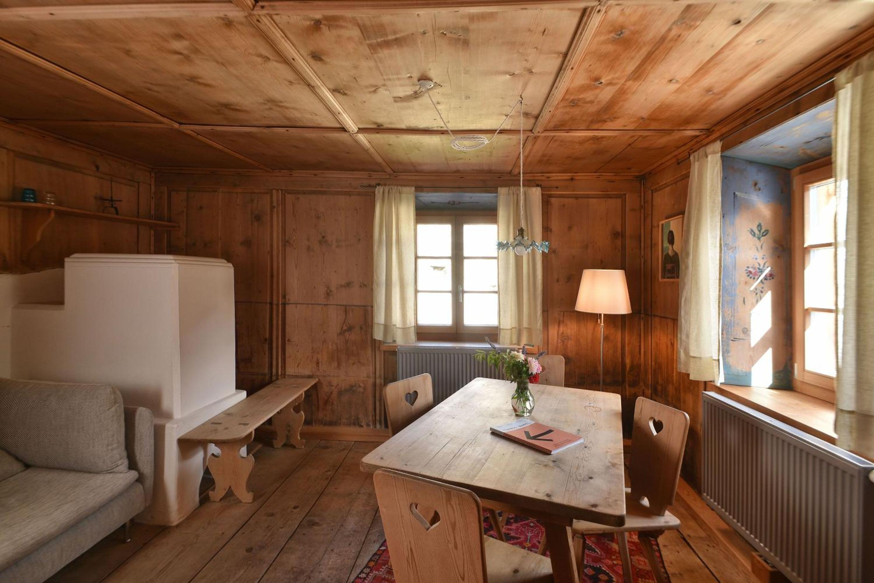 Three-Bedroom House photo 1