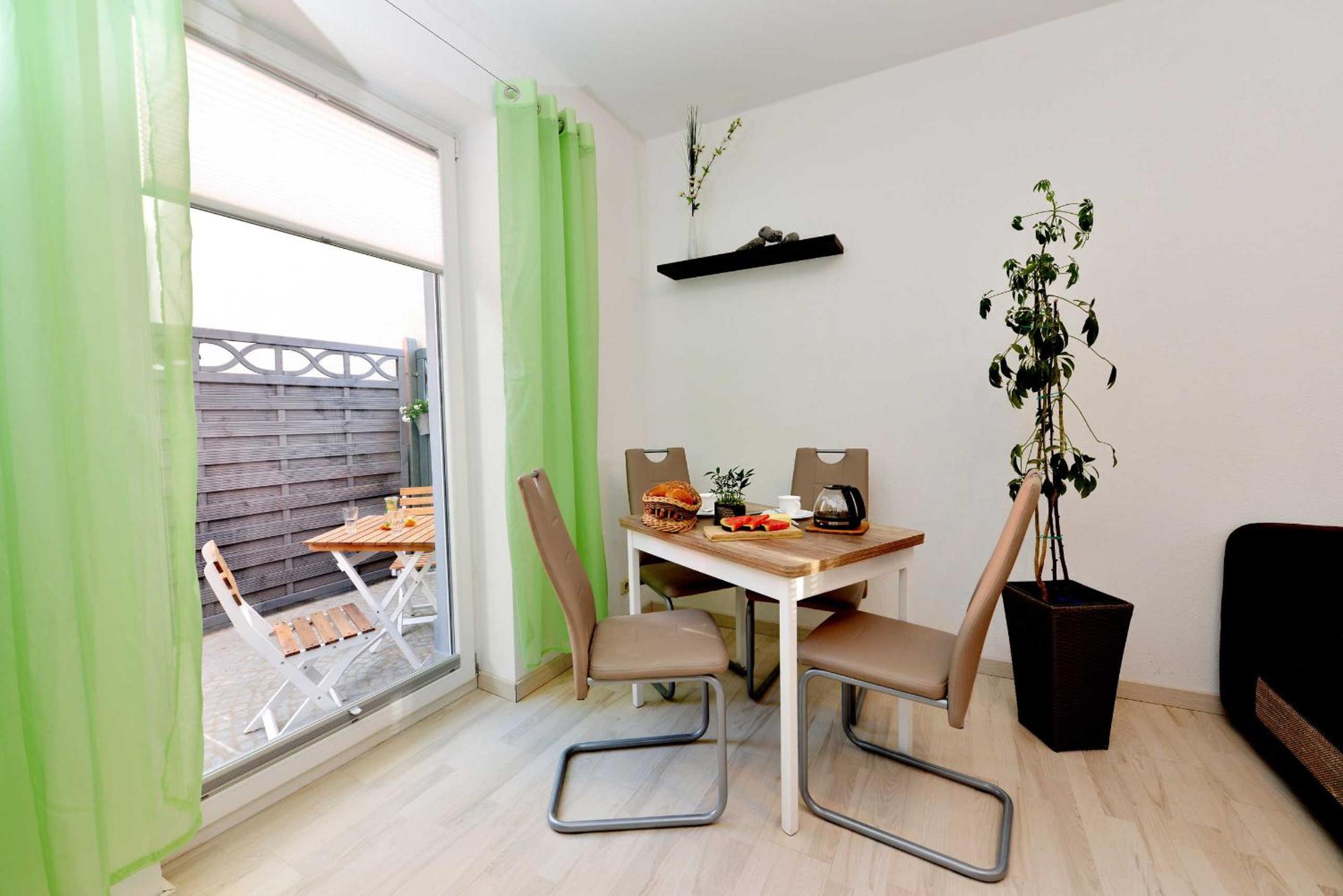 One-Bedroom House photo 3