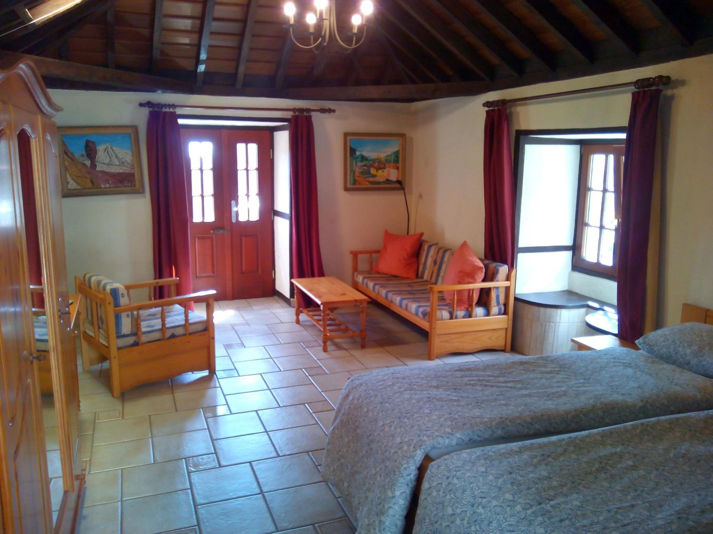 Estudio con vista al mar
