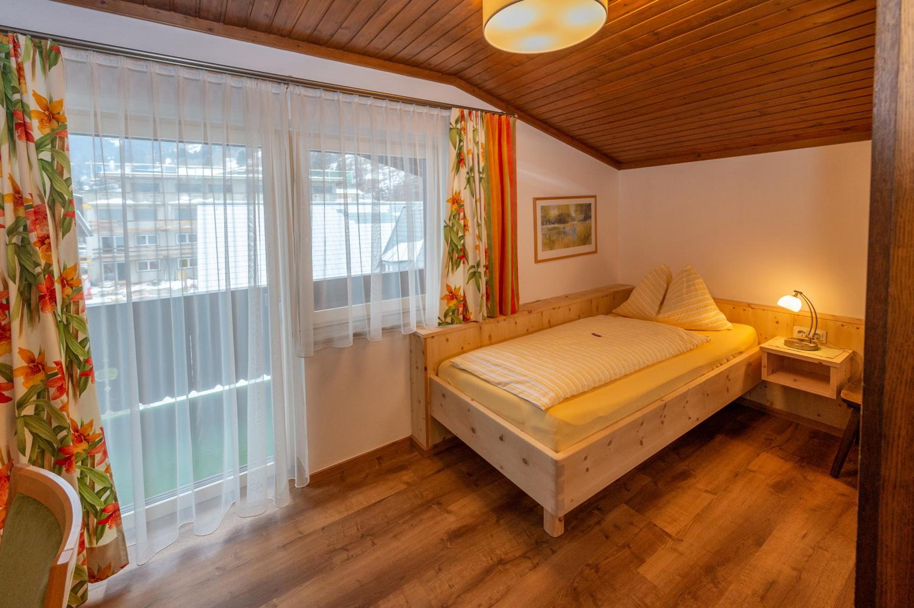 Comfort Single Room with Balcony photo 1